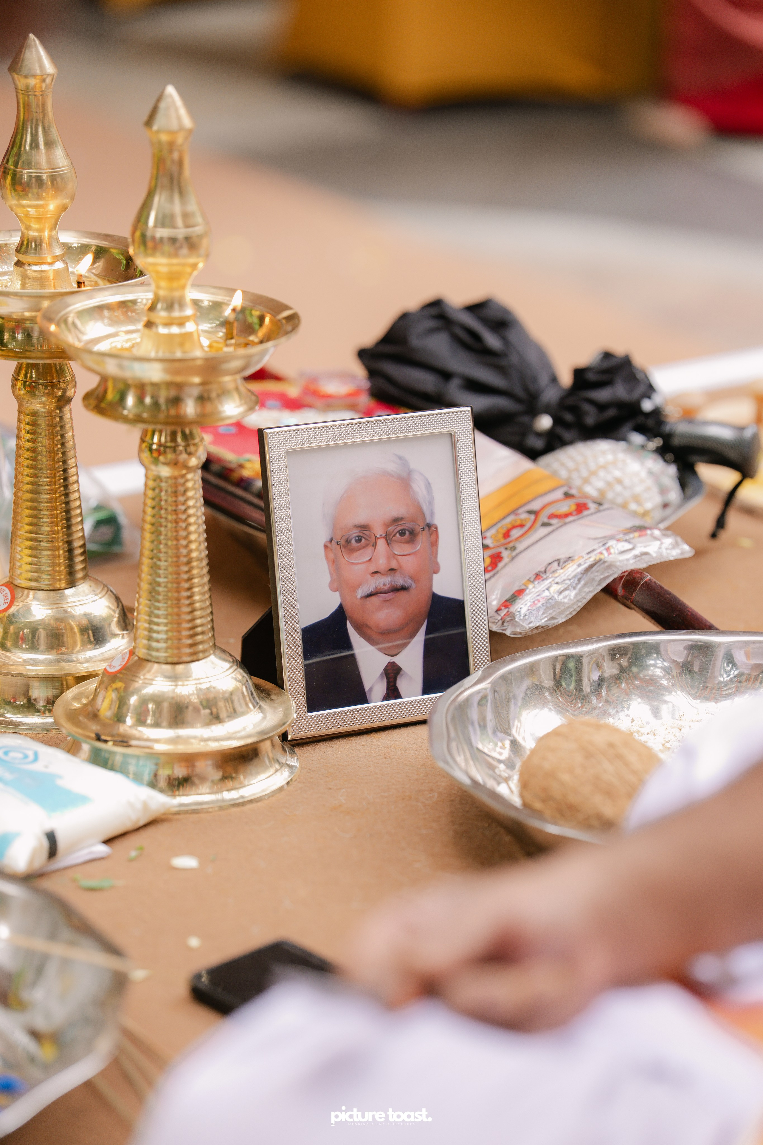 South Indian Wedding Ft. Aashna & Rajiv. Fine art Wedding Photographers in India & Canada