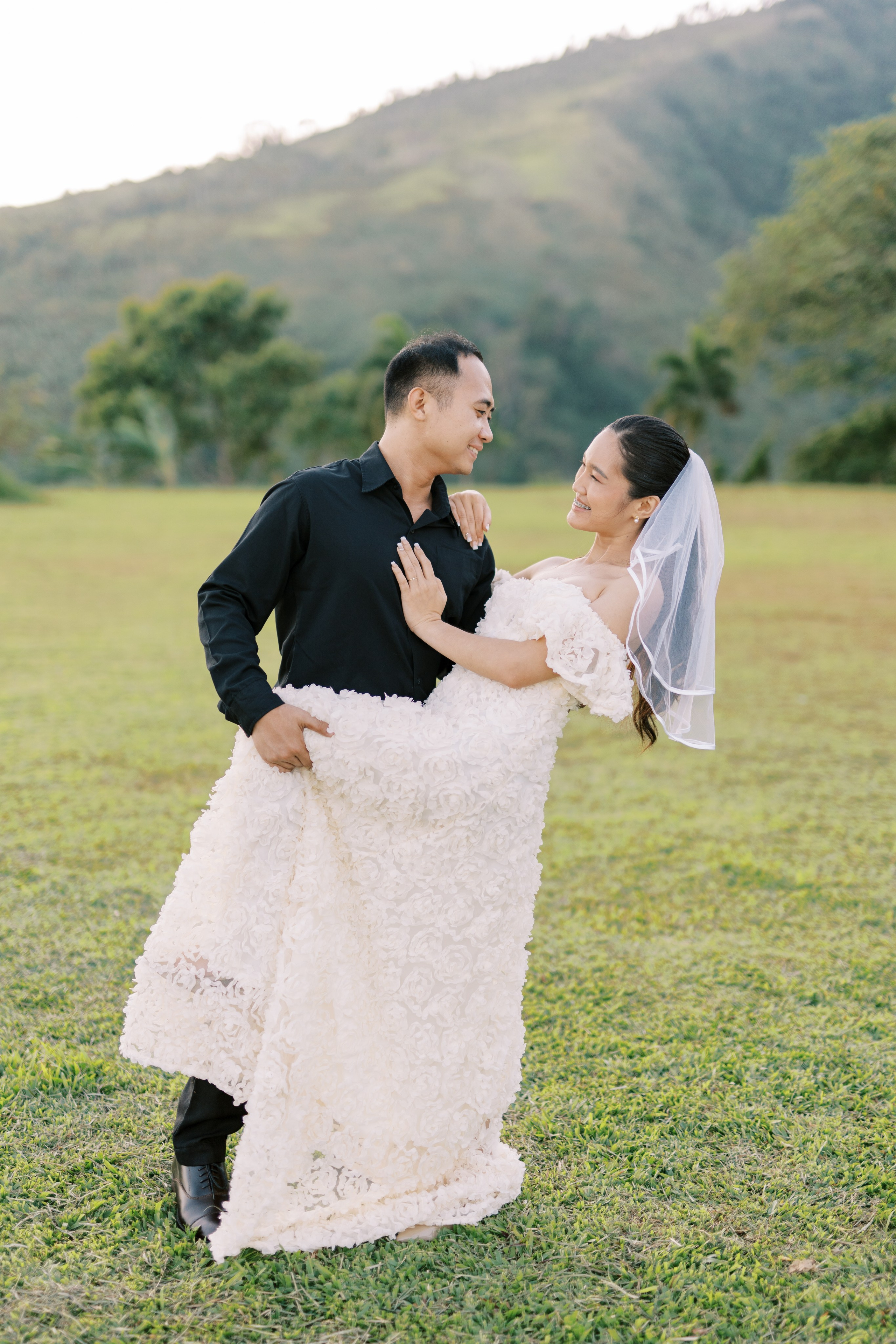 Joyce and Rommel. Momentaphoto