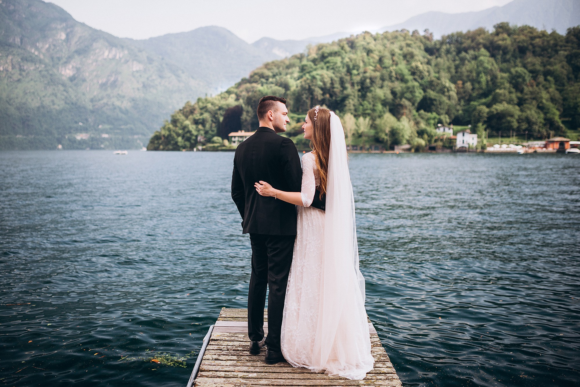 Разван та Олександра. Весільний фотограф та відеограф в Києві