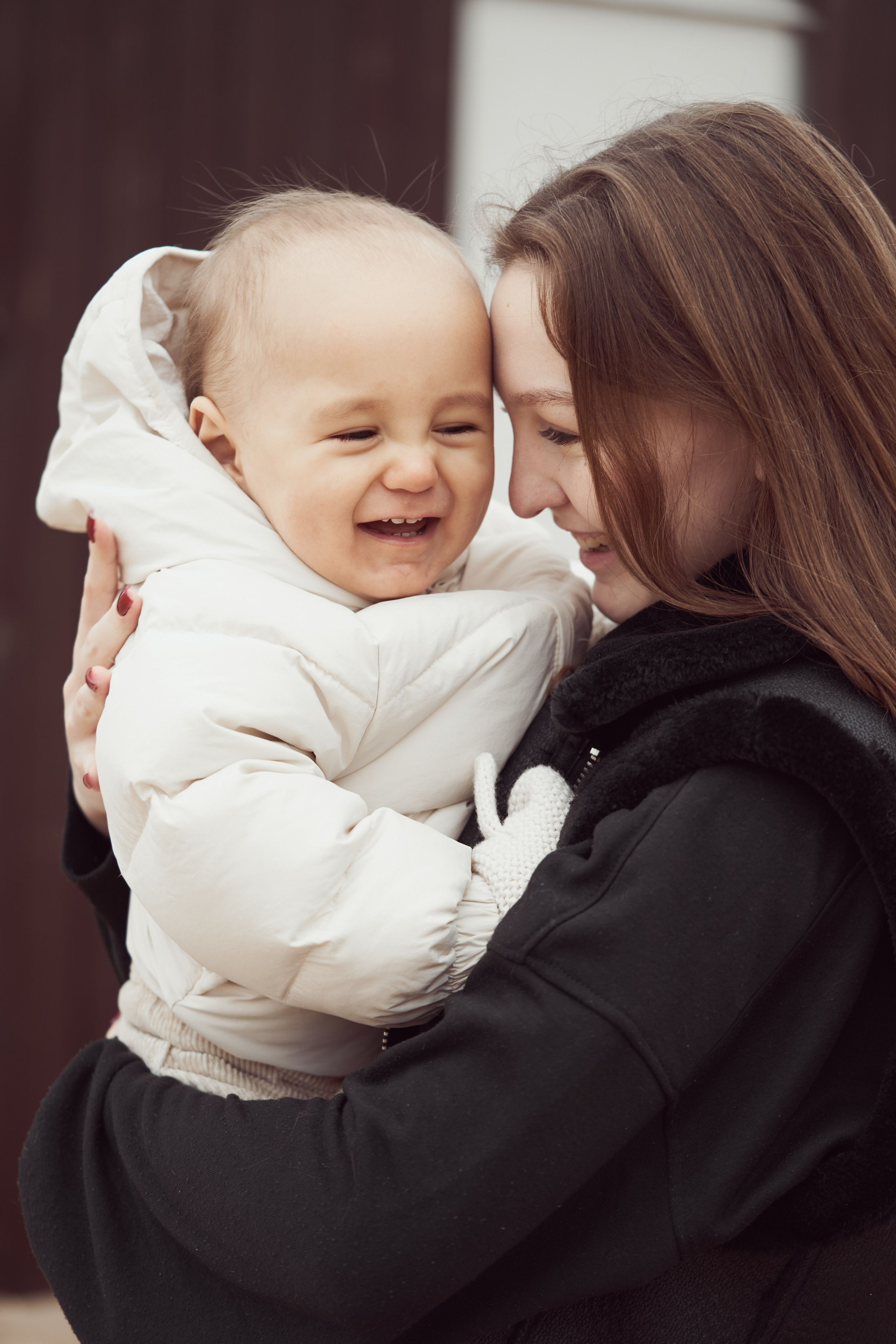 Portrait photographer in Riga. Photographer in Doha, Qatar