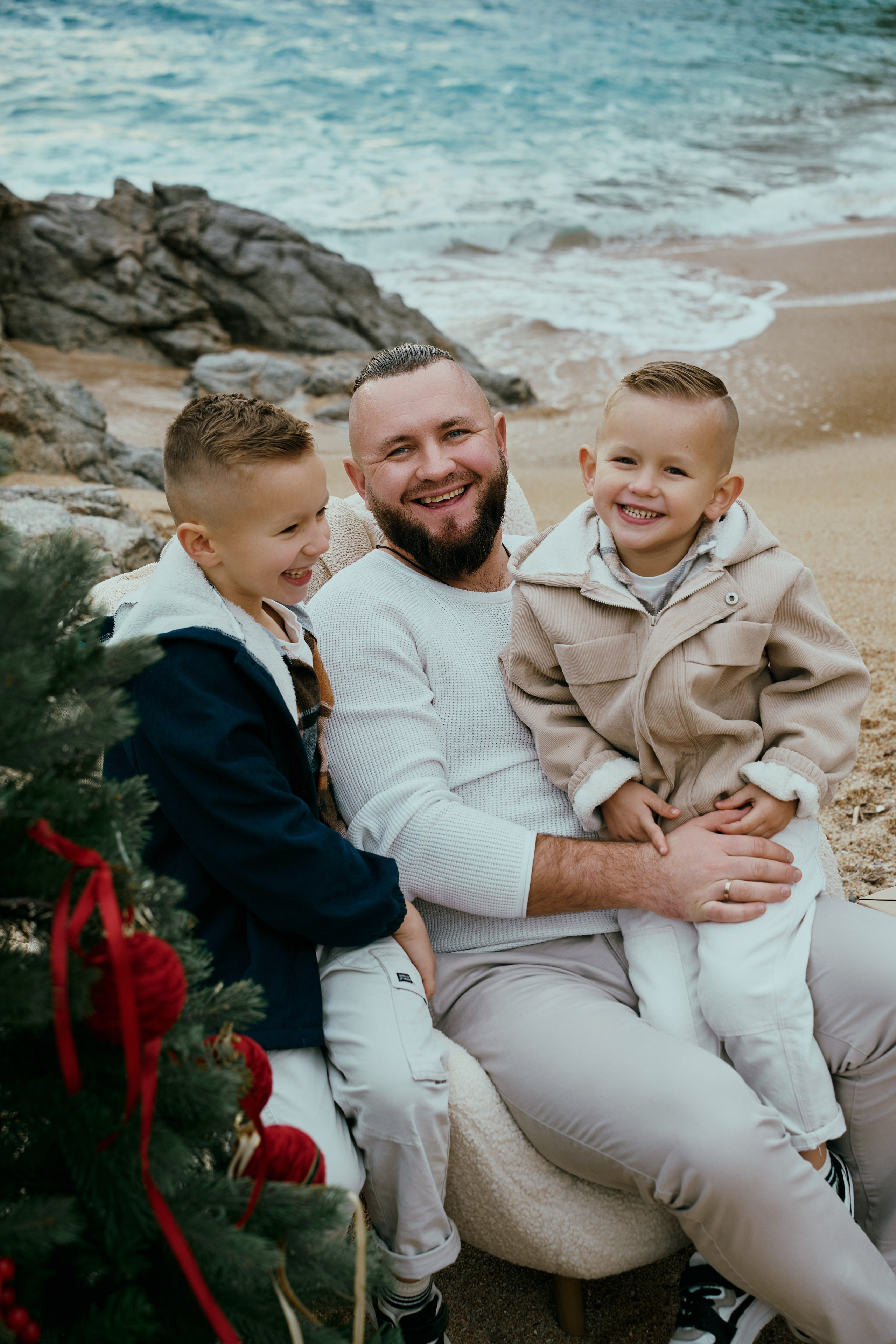 Рождество на пляже. Большая семья. Фотограф в Барселоне Жанна Захарченко