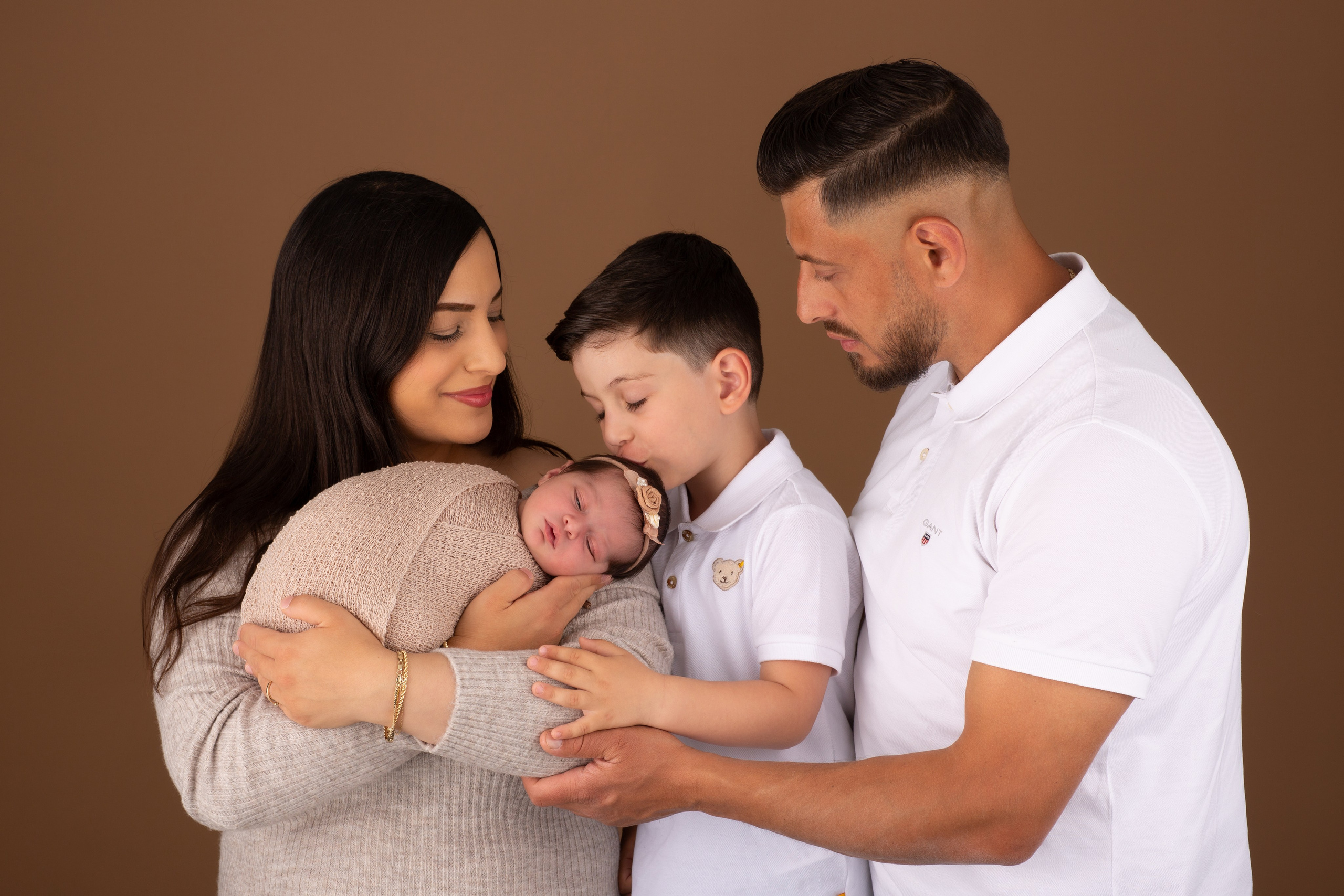 Familie. Neugeborenen, Familien, Geschwister Fotografin aus Delmenhorst