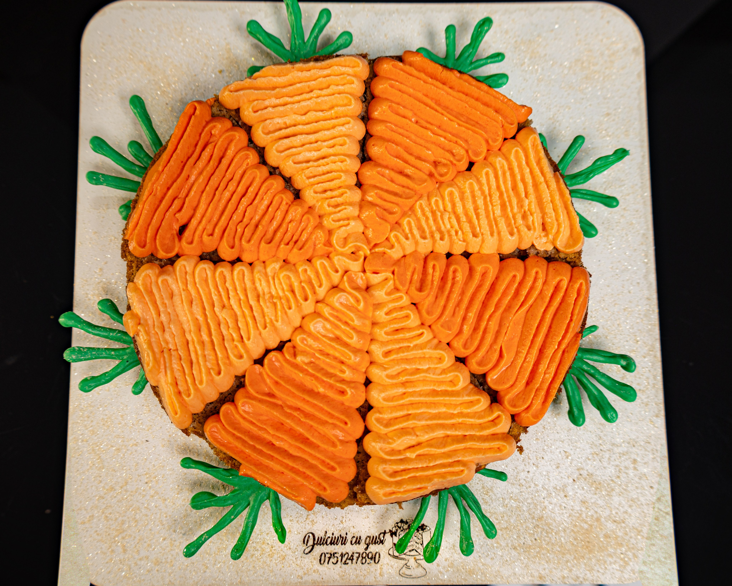 Torturi și alte dulciuri. Fotograf. Lucrez cu oameni, produse și spații. Portret și fotografie creativă. Bacău, România. Lidia Savinoiu