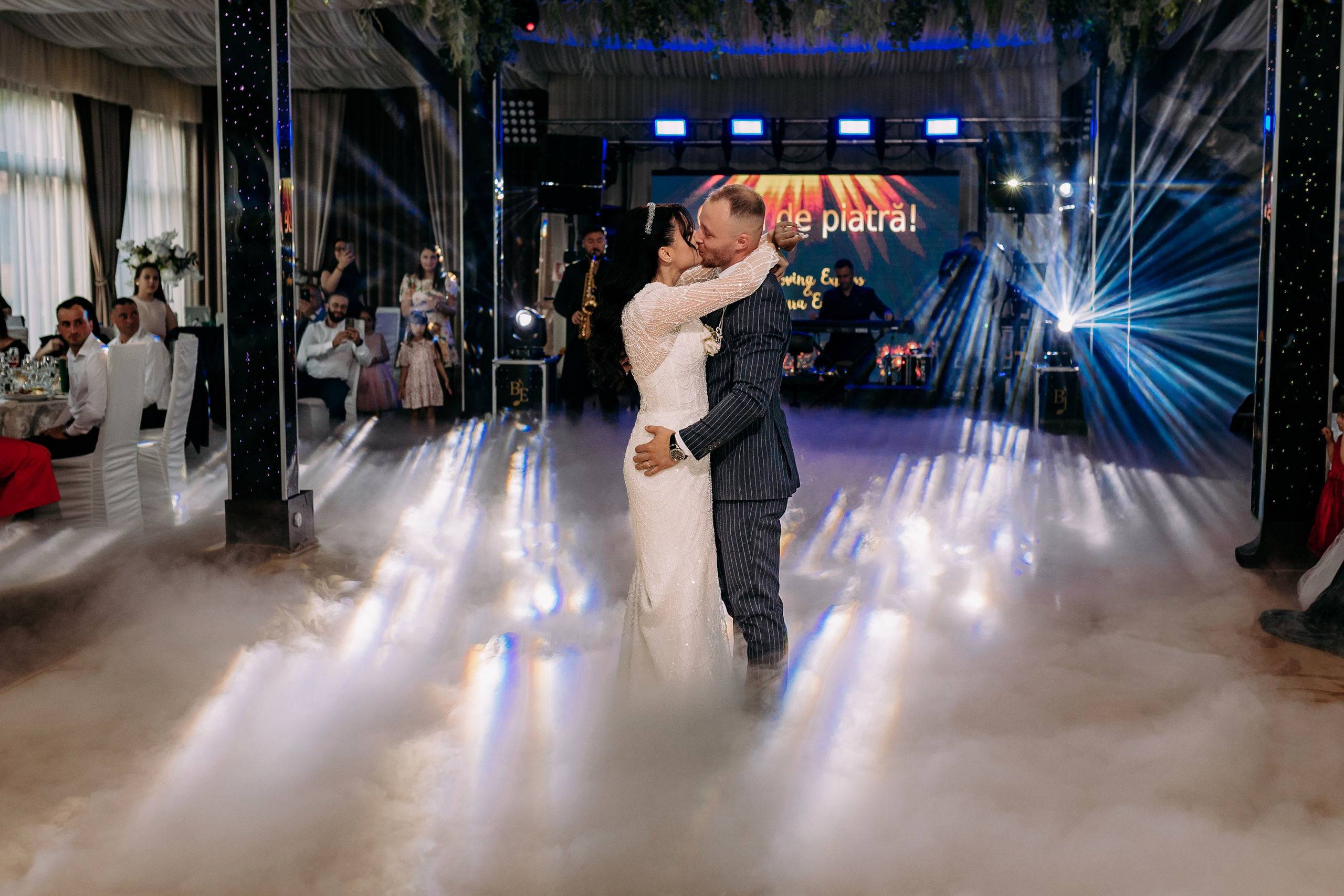 Nuntă Florinela & Răzvan. Acasa