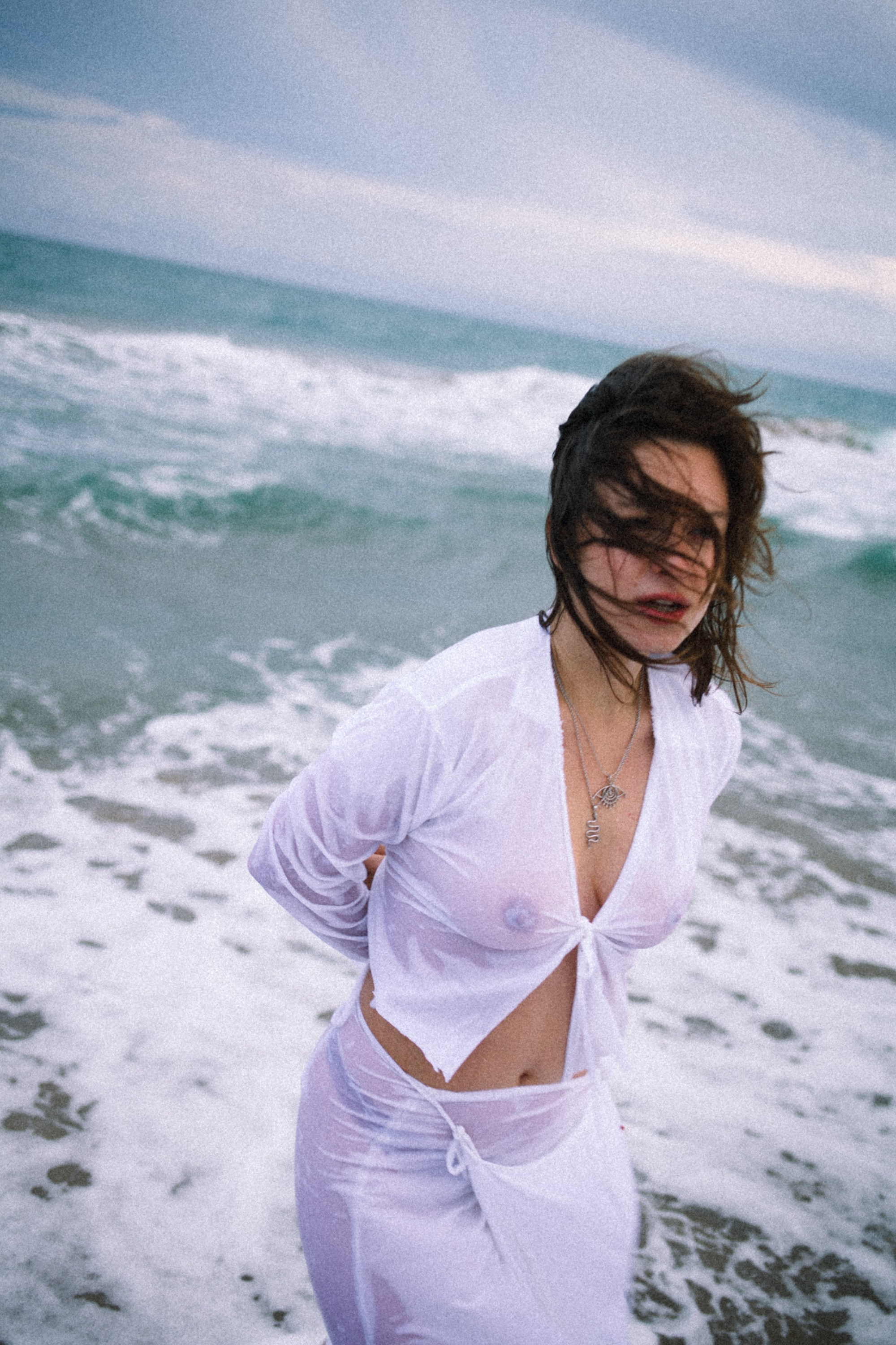 BHAGGINI. SENSUAL WOMENSWEAR. Marina Kálcheva — Photographer & Visual Artist in Barcelona