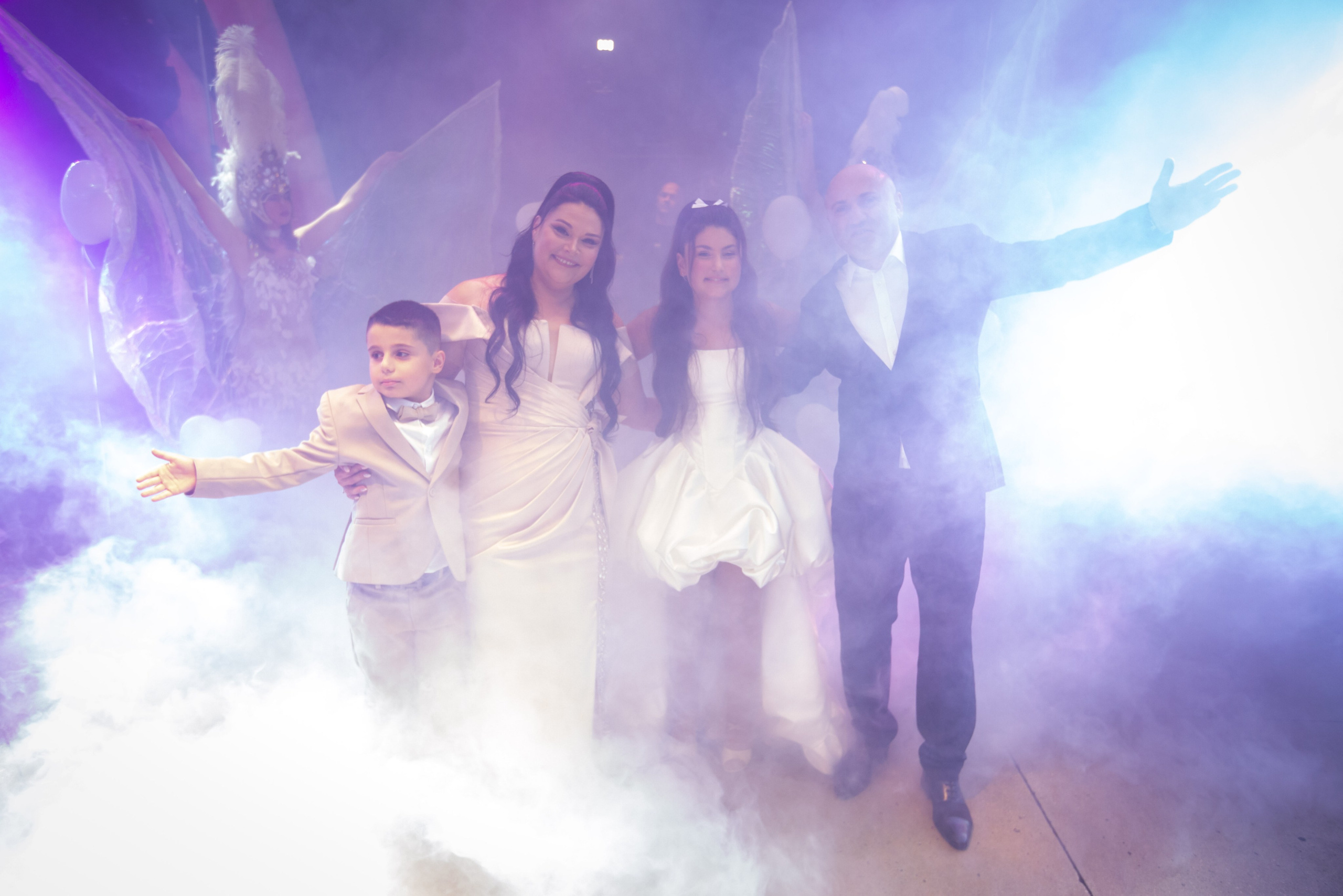 Bat Mitzvah Evelin. Wedding and events photographers Studio Shalom