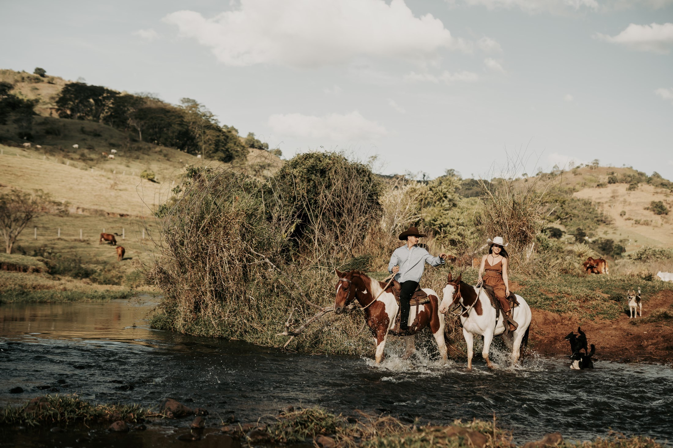 Pré Wedding — Amanda e Guilherme (Brotas — SP). Fotógrafo de casamento e Filmmaker de casamento