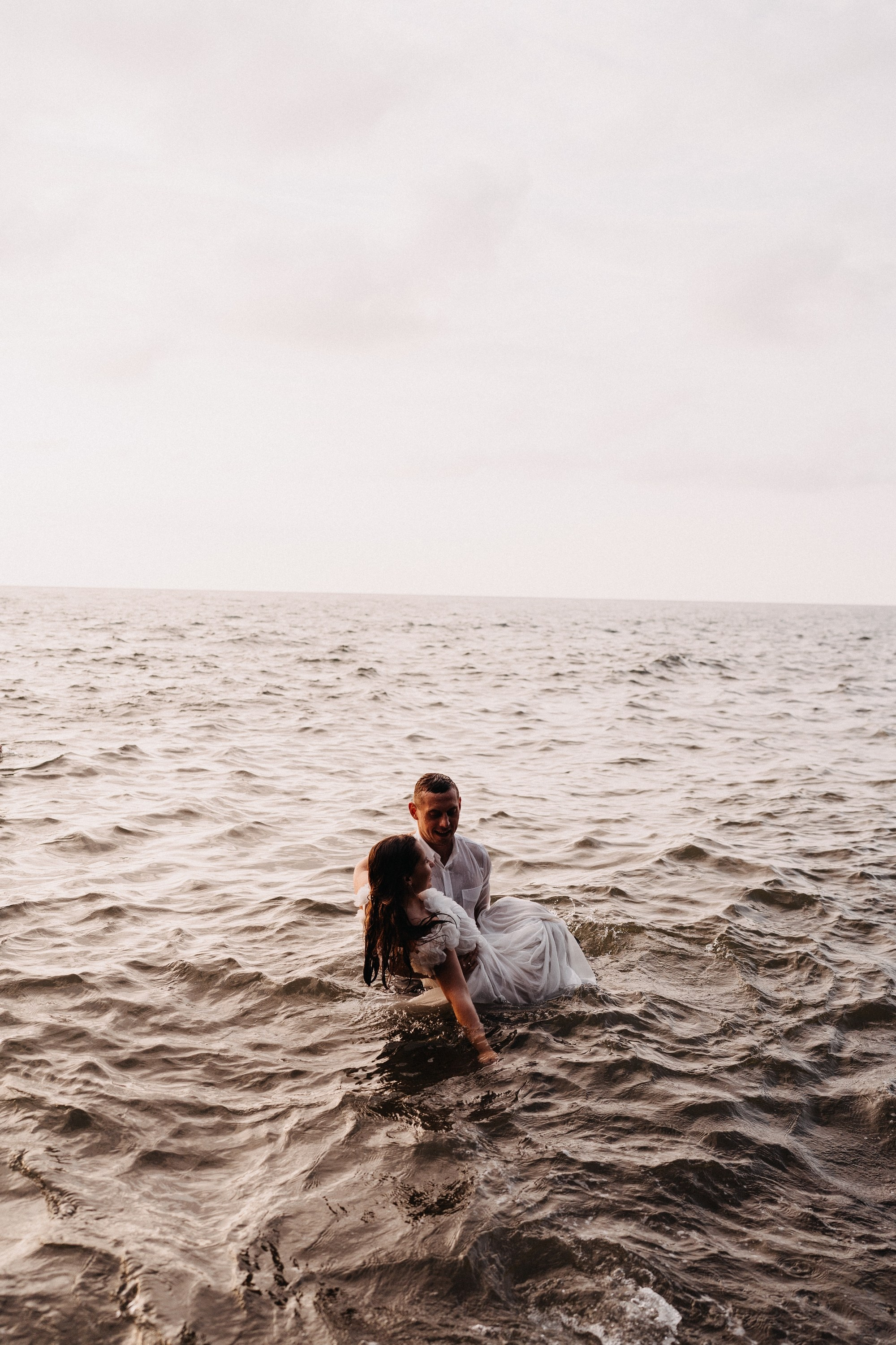 Роман и Виктория. Индивидуальный и свадебный фотограф в Батуми Валерия Азаренко