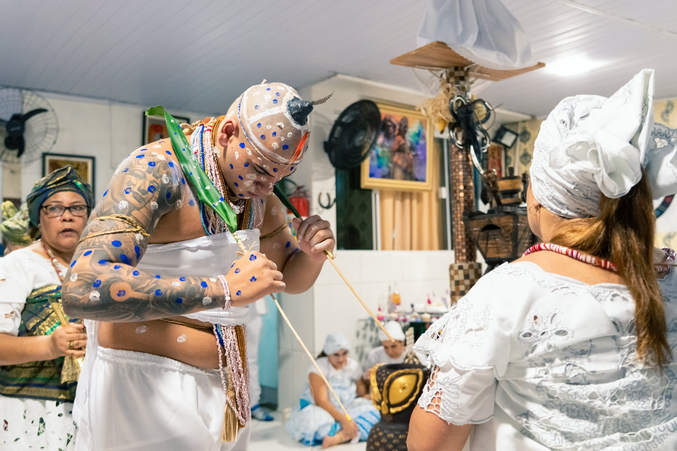 19/04/2025 — Iniciação Oloyê Pablo, Ajoyê Maria Júlia e Iyawo Arthur. Aladá Produções