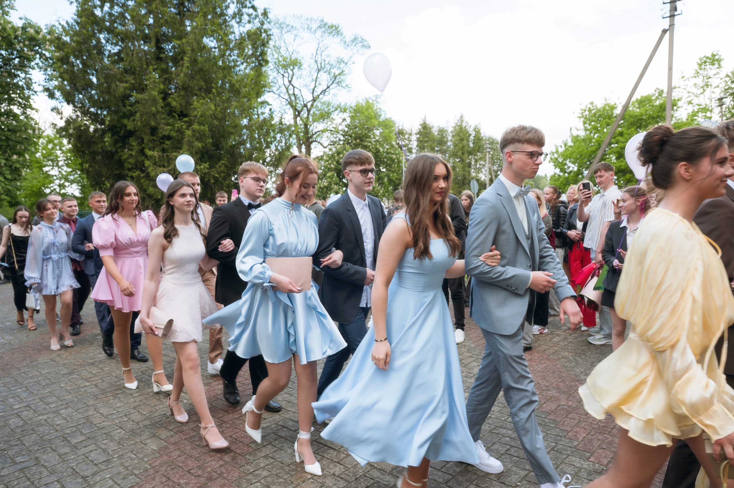 Paskutinis skambutis Joniškėlyje. Vestuvių fotografė Santa Jonuškė | Šiaulių apskritis, Panevėžio apskritis ir visa Lietuva