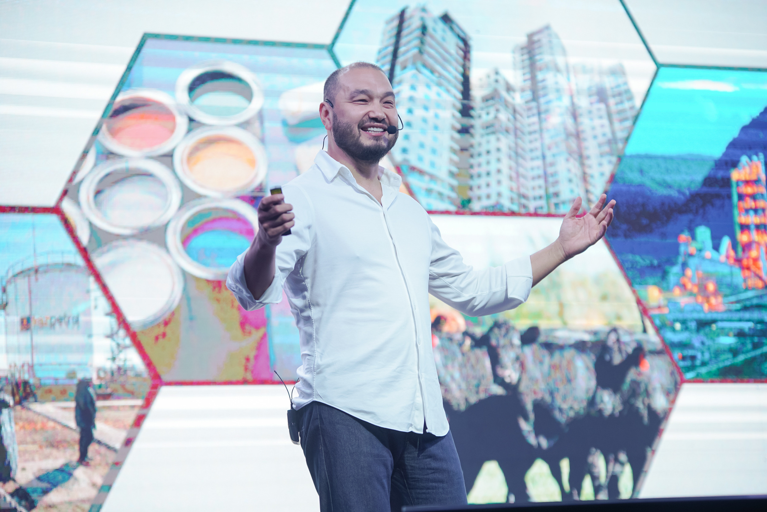 Business forum. Toktonaliev.com.kg, Семейный и детский фотограф в Бишкеке