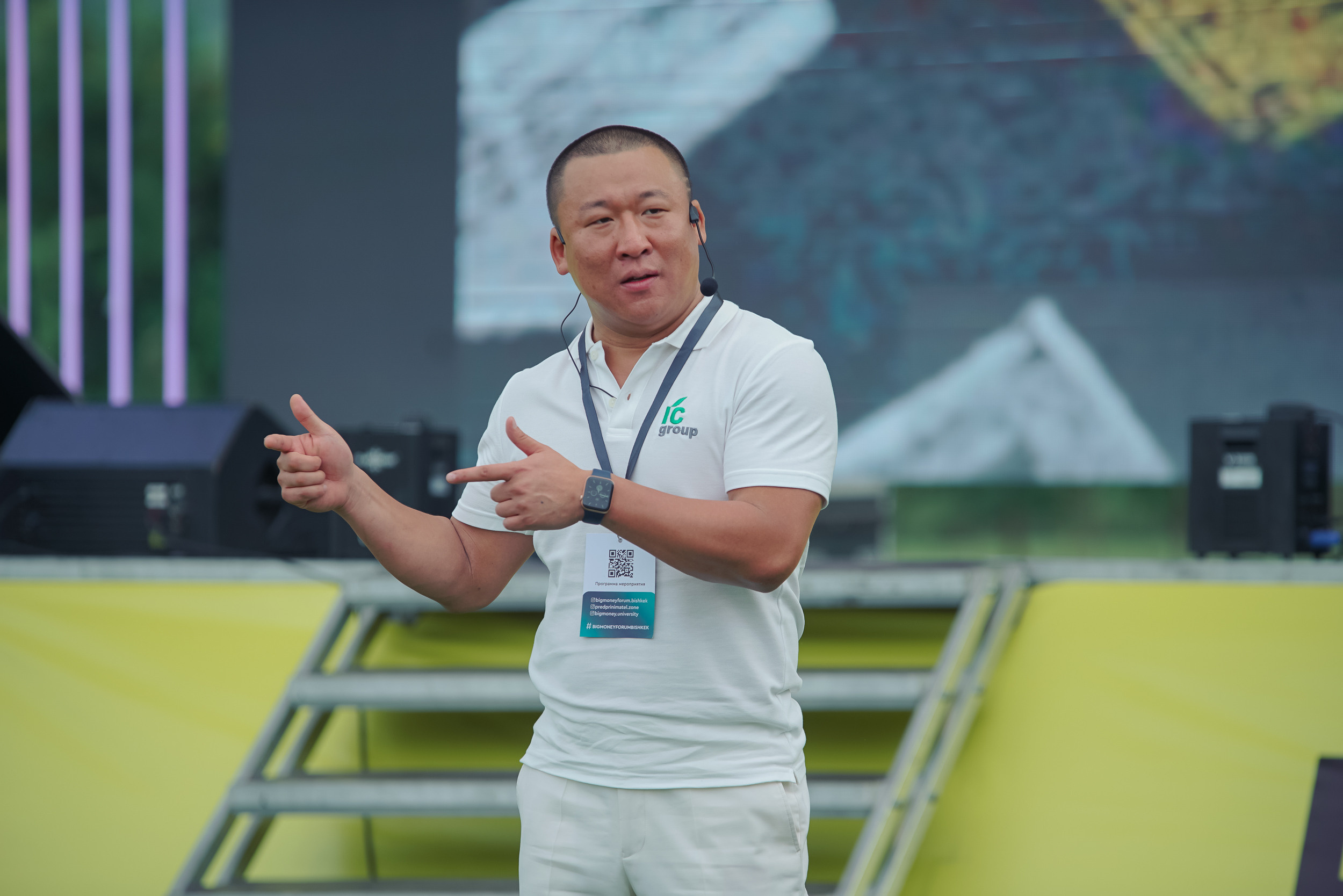 Business forum. Toktonaliev.com.kg, Семейный и детский фотограф в Бишкеке