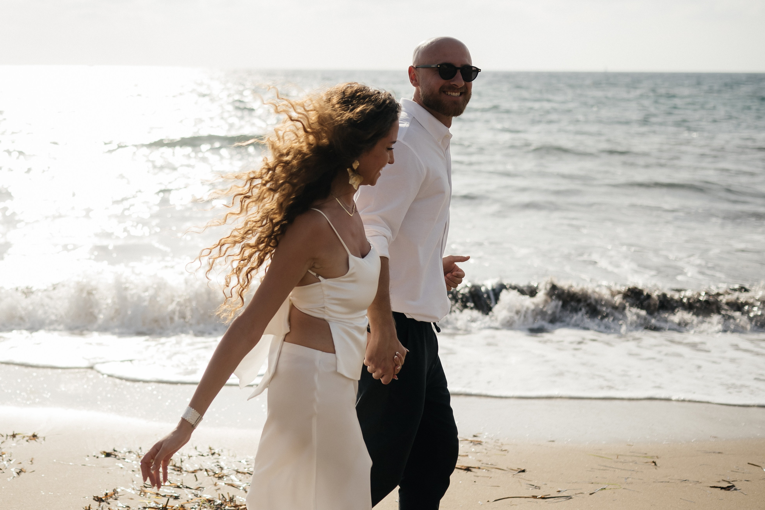 Small wedding photoshoot. Professional photographer in Cyprus Katerina Stepanchenko