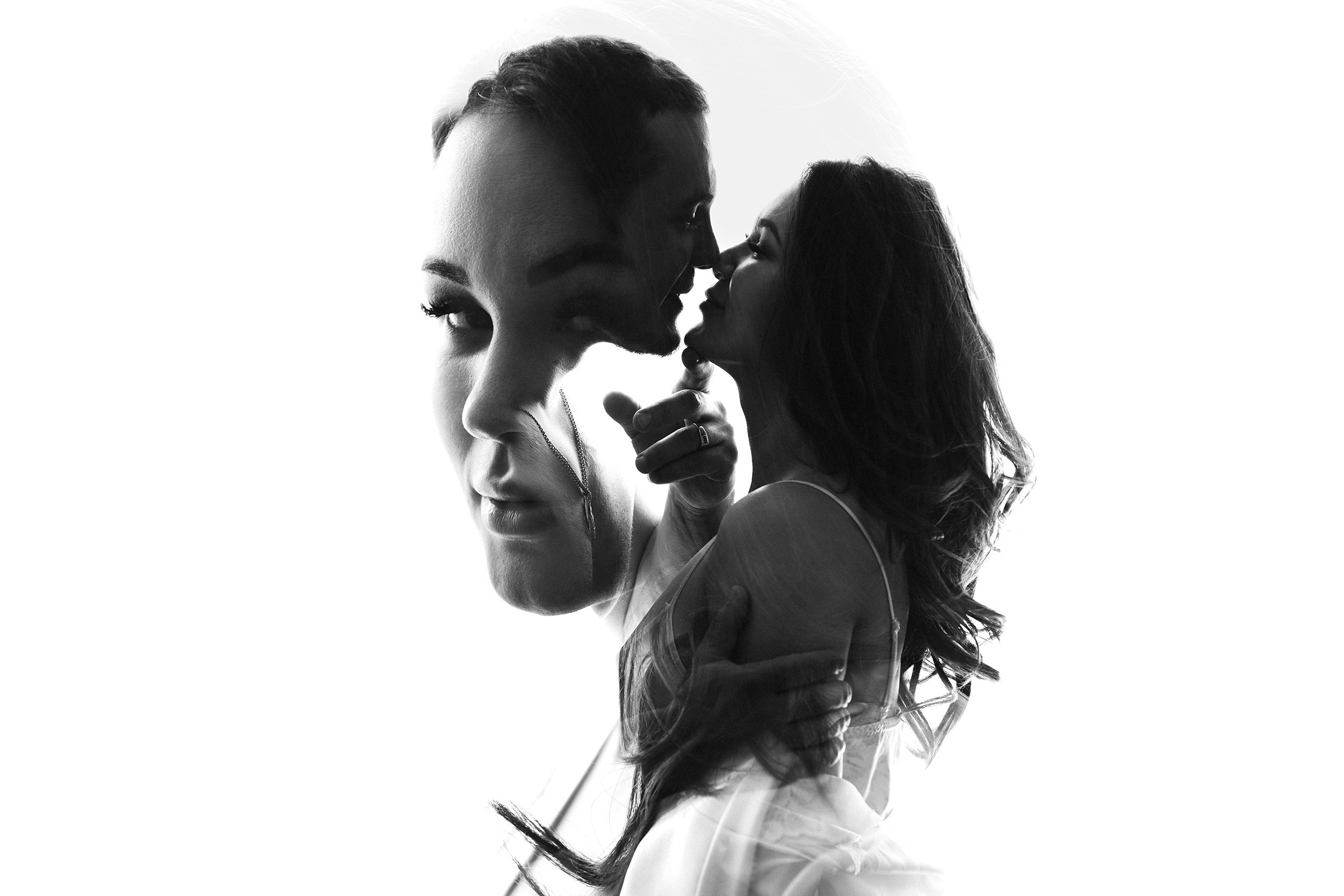 Love Couples & Family. Aesthetic & Lifestyle photographer in Da Nang, Vietnam