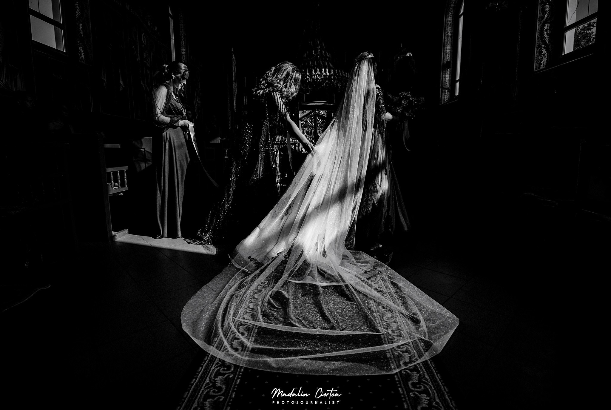Nunta Diana si Bogdan | Black Wedding | Alba Iulia. Mădălin Ciortea - fotograf de nuntă și de familie | Dream Art Events