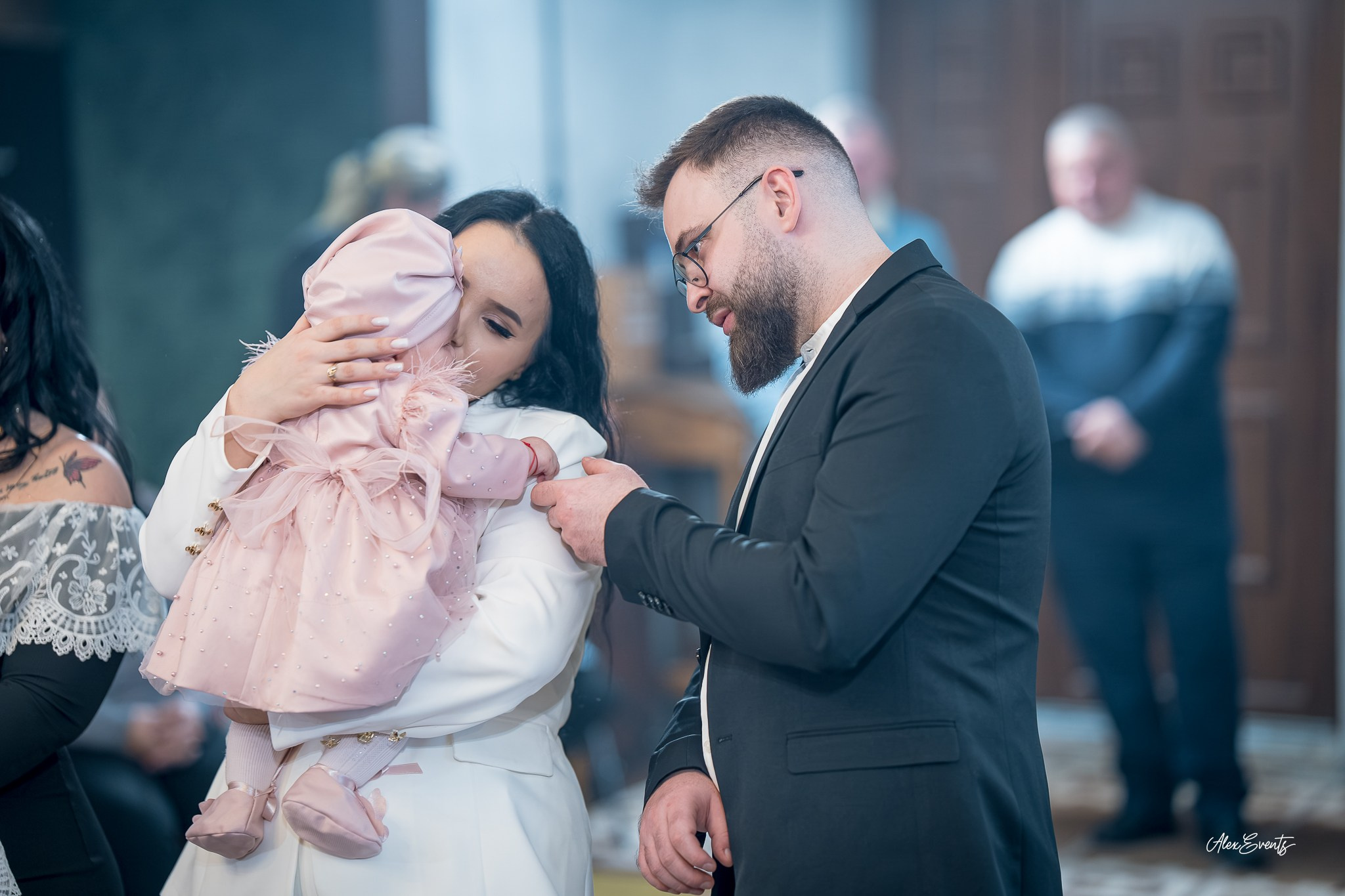 Fotograf Botez Roman Danemarca la biserica romaneasca din Agerbæk| Alex Events. AlexEvents Fotograf / Videograf de evenimente Danemarca DK Horsens, Arhus, Odense, Vejle.Nunta, botez, foto-studio