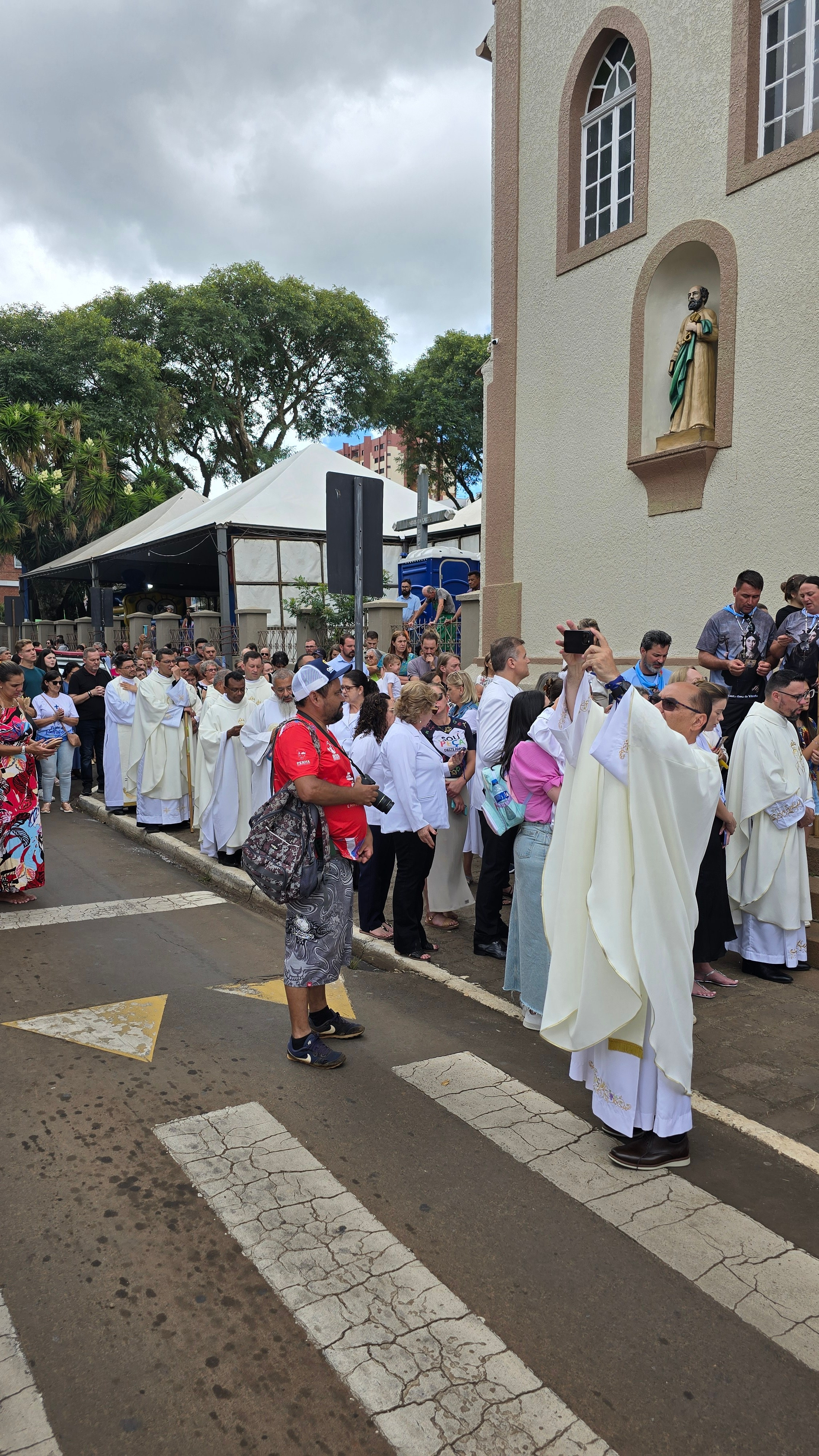 Peregrinação Nossa Senhora de Belém. Handa Produções