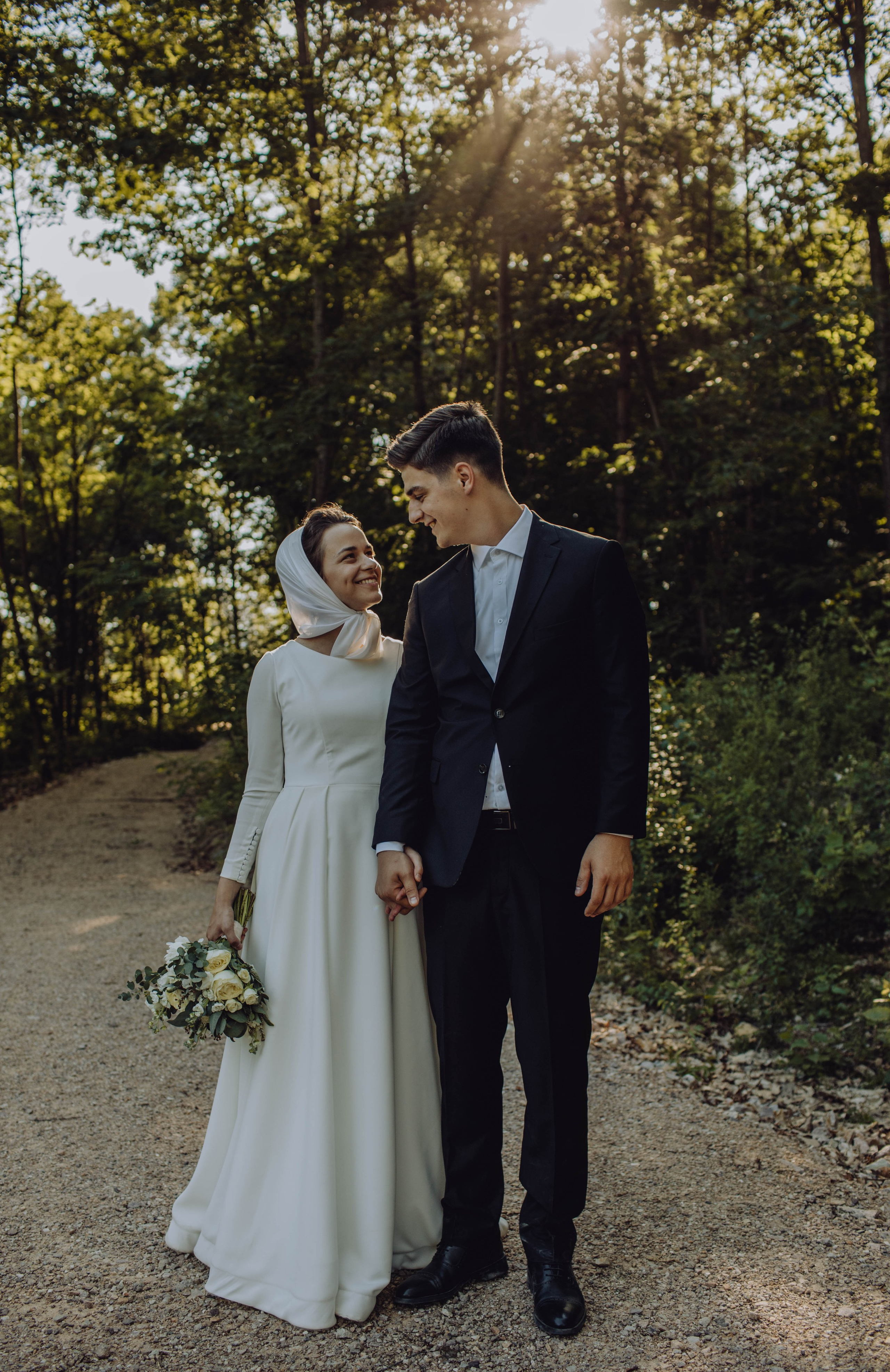 Darius & Alexandra. Wedding & couple photographer from Romania Rut Vetan