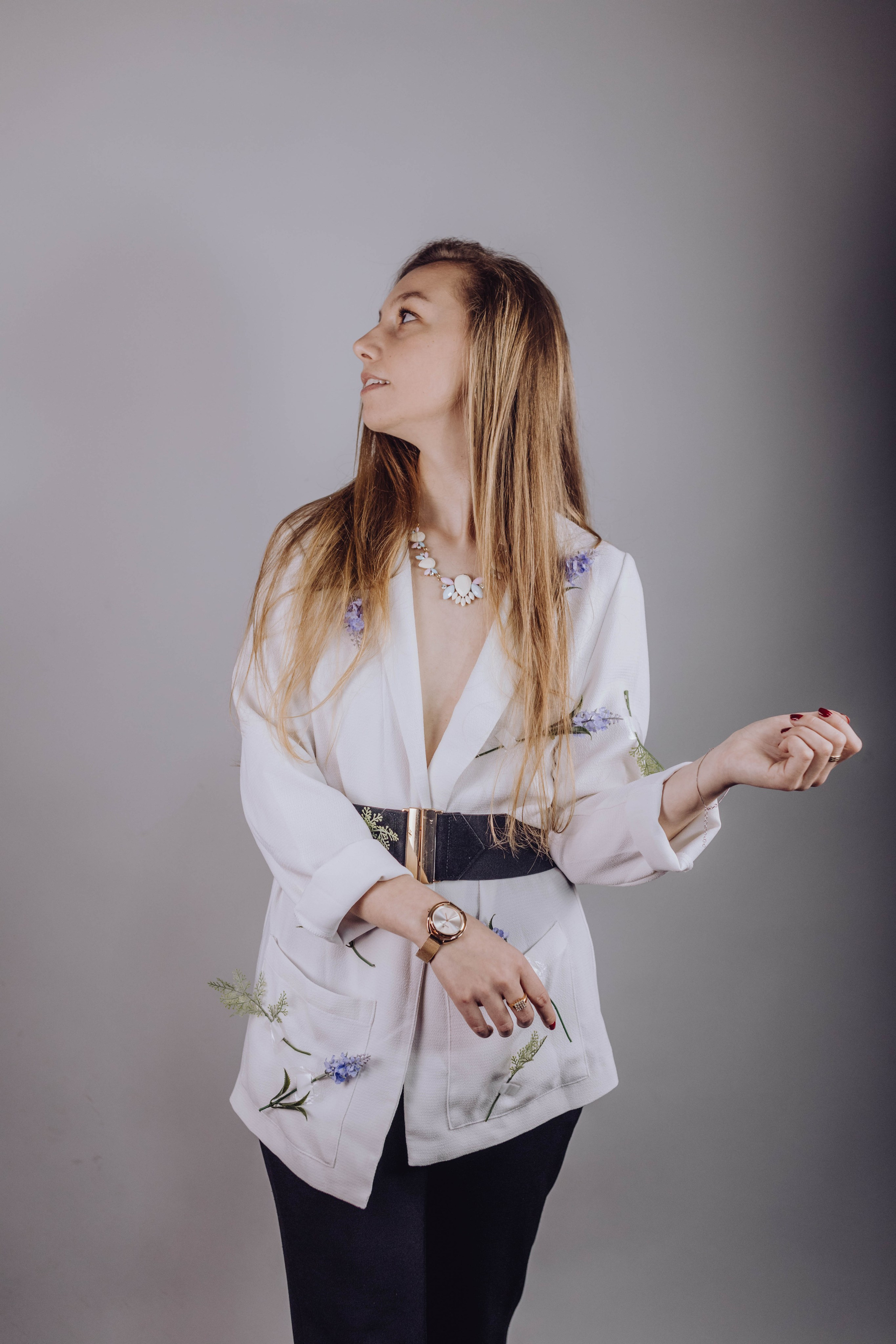 Honorine. Wedding & couple photographer from Romania Rut Vetan