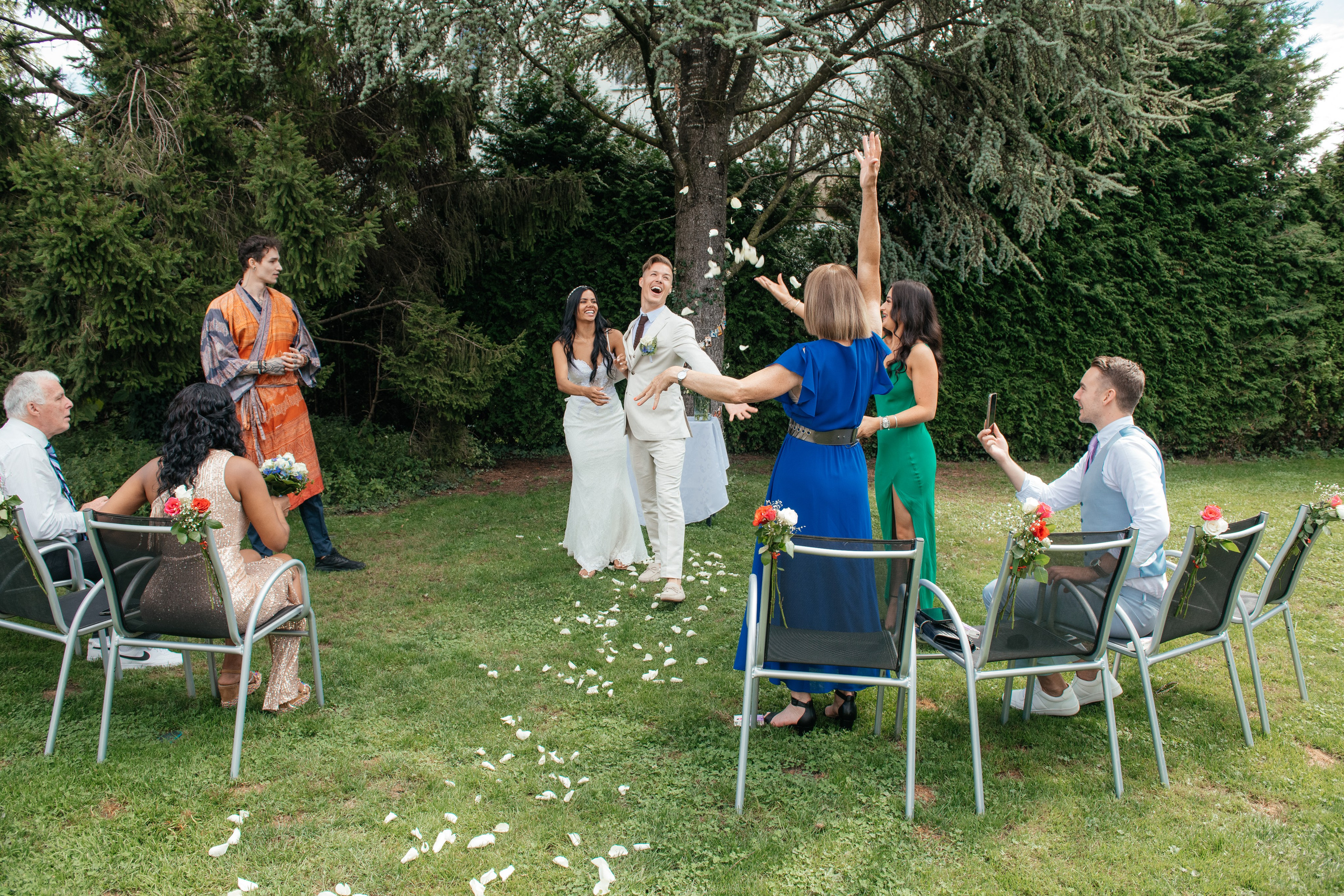 KAIANE & BENJAMIN Meilen, Switzerland. I am Elena Altendorfer. Wedding photographer in Zurich and Switzerland