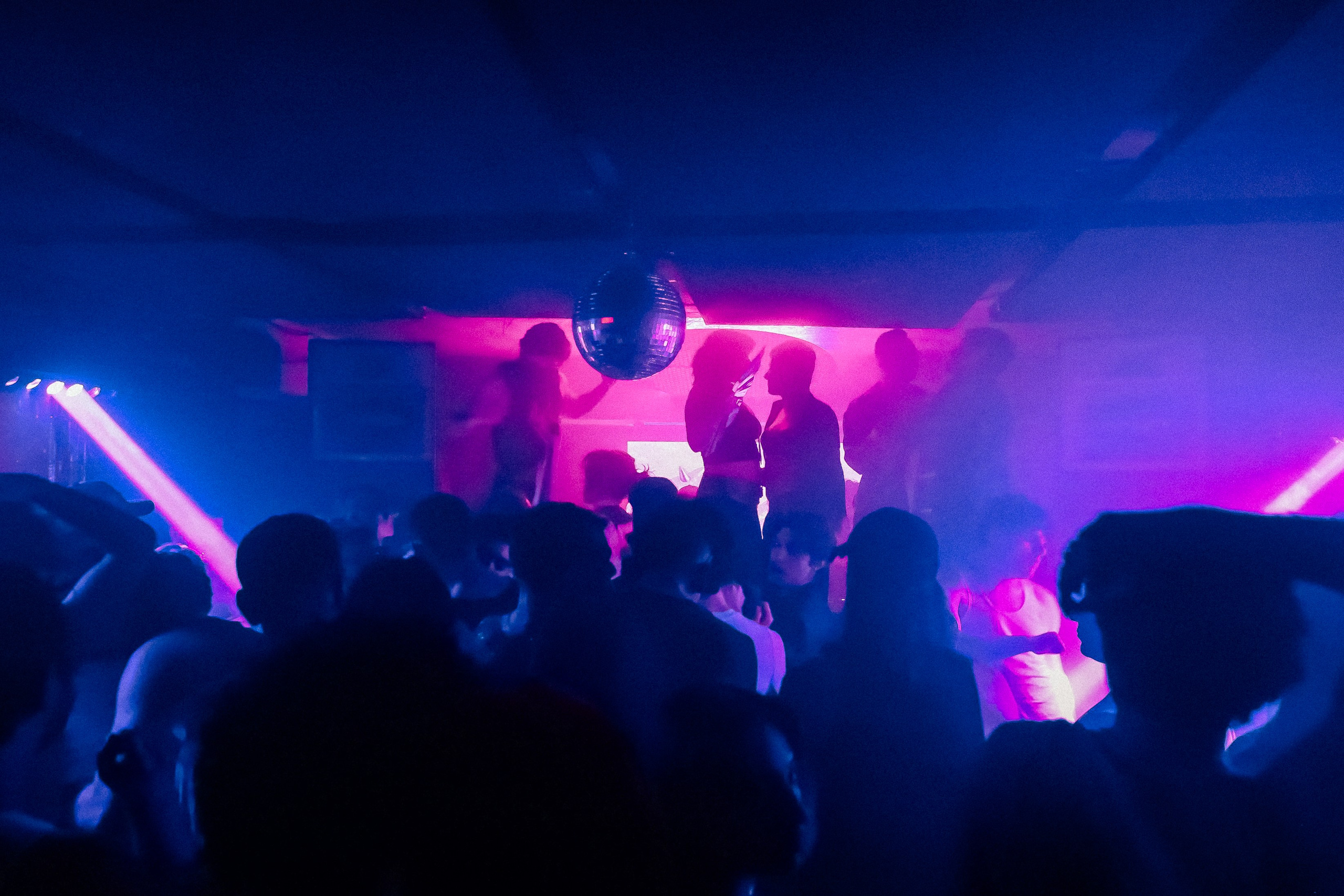 Event reportage (SXCM x HOW). Asmikiam