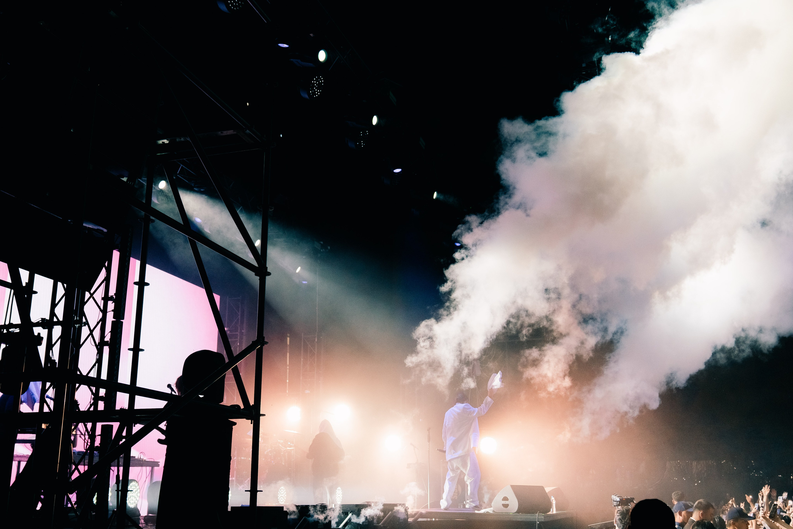 Репортажная съемка выступления артиста МОТ. Фотограф в Узбекистане и Самарканде Джасур Марупов