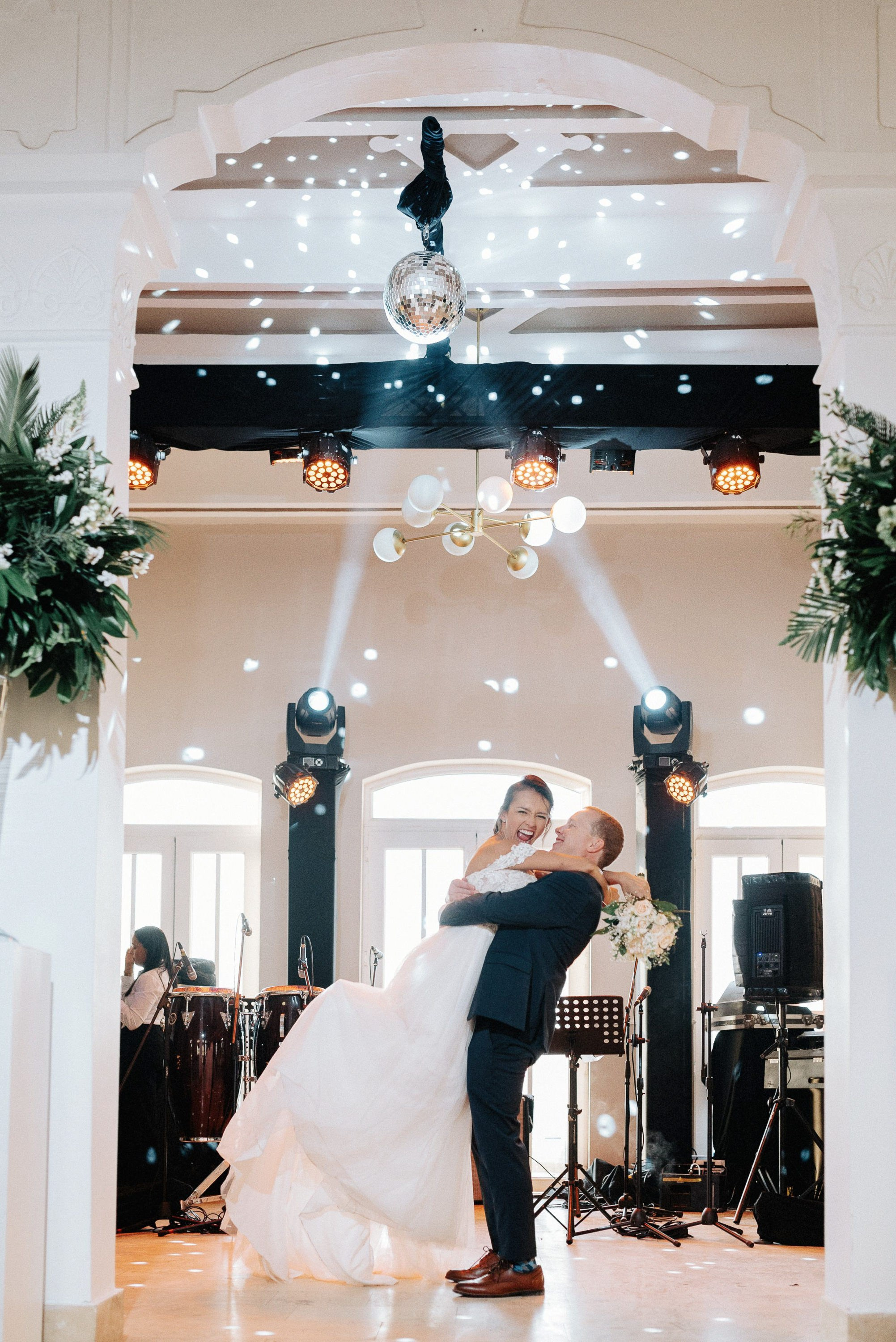 Paola + Simon | Wedding Photos in Cartagena – César Vanegas Photography. César Vanegas Photography | Wedding & Travel Photographer | Cartagena, Colombia