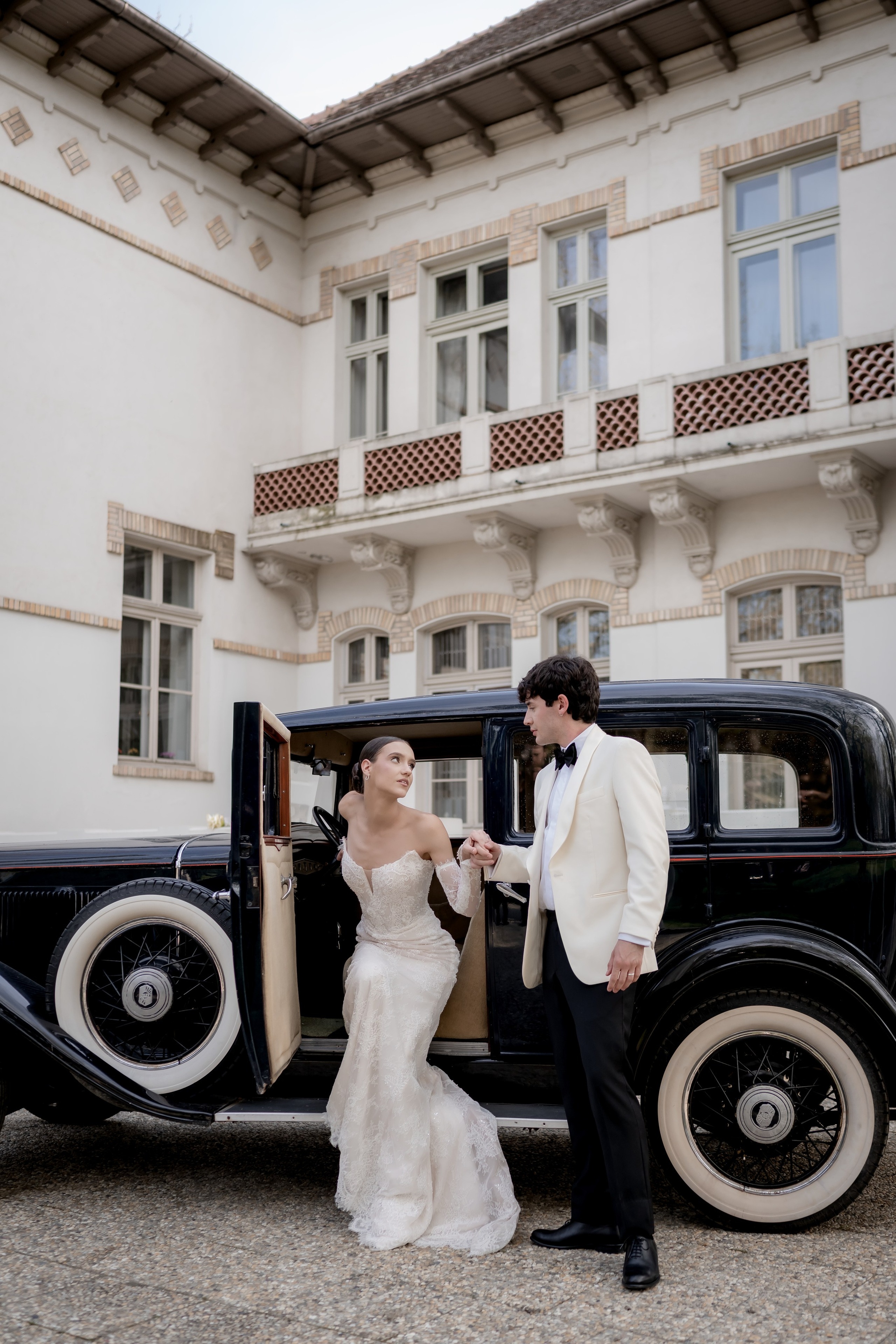 Maria & Mario Wedding | Elegant Love Story