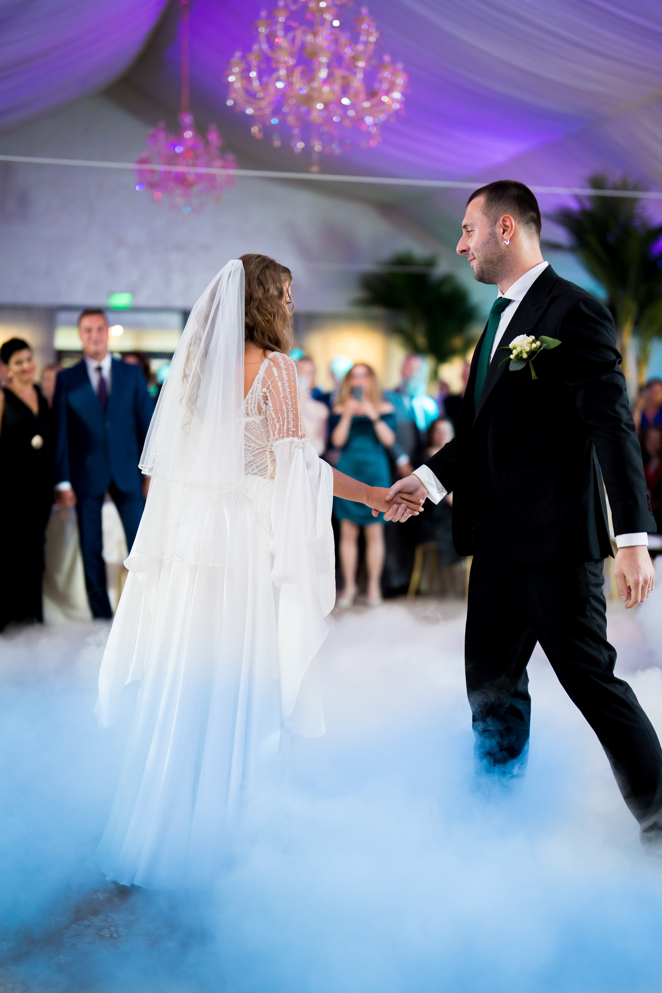 PARTY. Gabriel Florea — Fotograf nuntă București