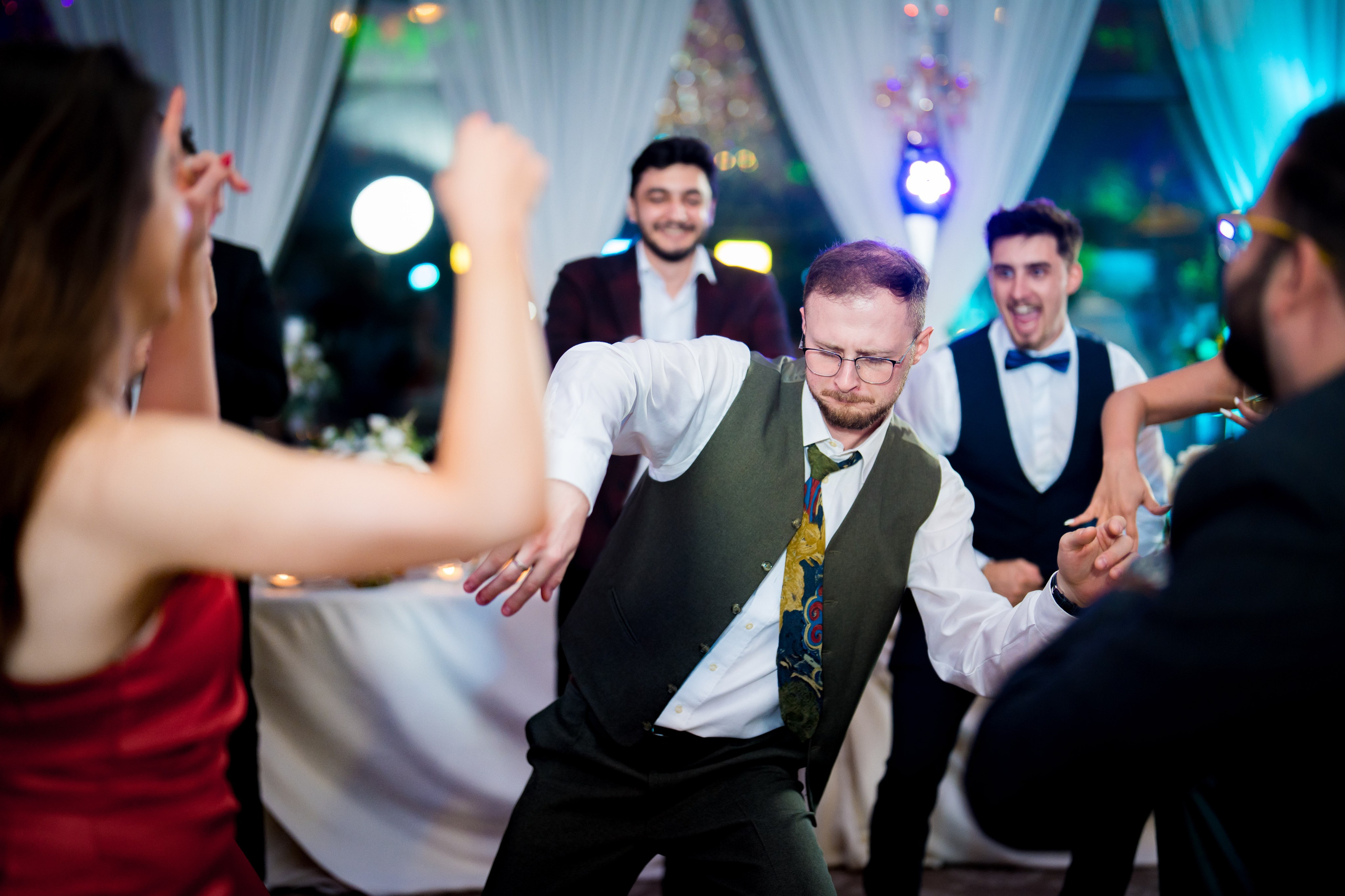 PARTY. Gabriel Florea — Fotograf nuntă București