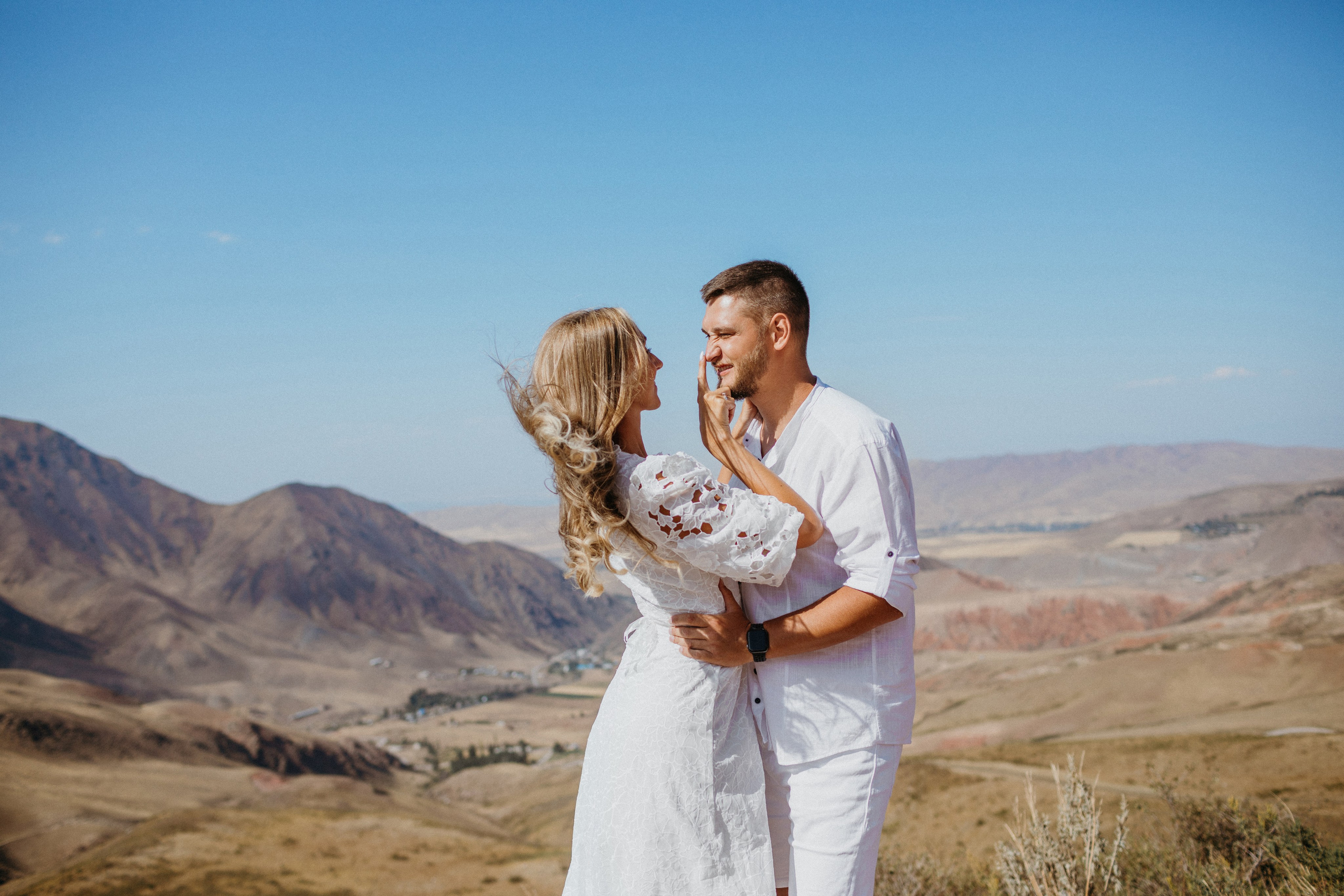 Фотосессия в свадебном путешествии. Фотограф в Бишкеке Оксана Шувалова