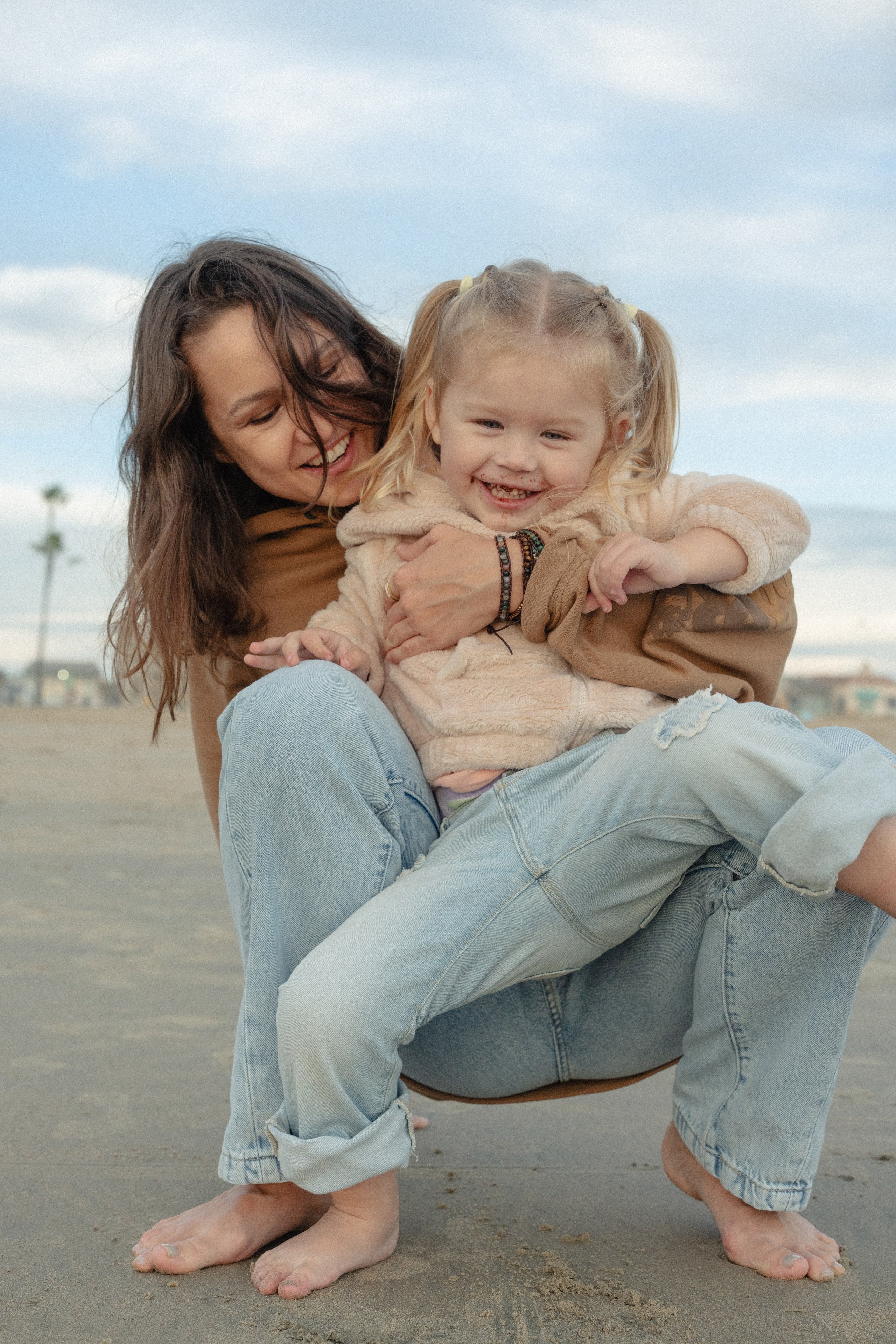Daria and Stef. Mom and daughter photo session. Portrait, family, maternity & wedding photography & videography in SoCal Kseni Vibe