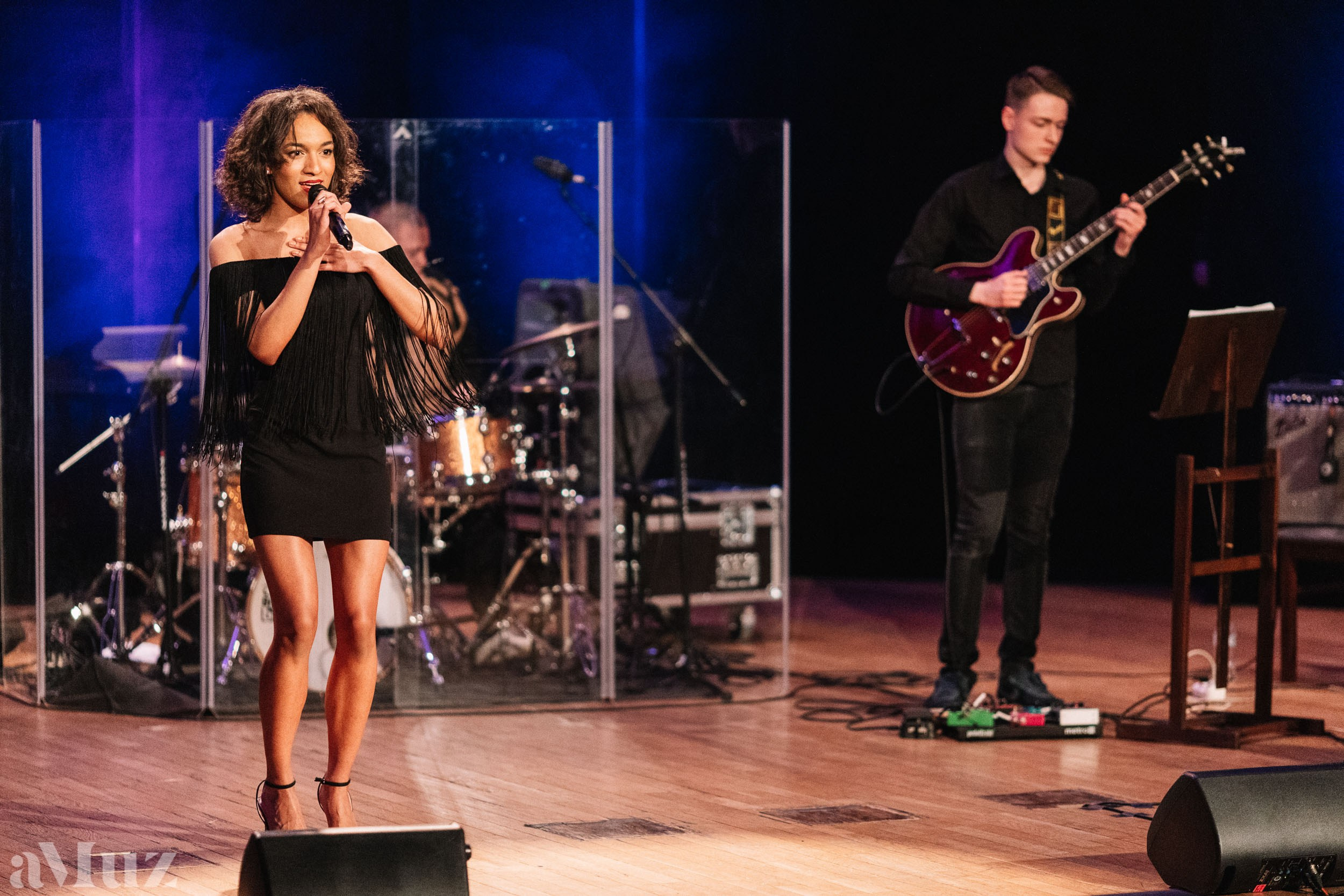 Jazz Zaśpiewam. Fotograf Ślubny Warszawa - Sesje Biznesowe Rodzinne Eventy