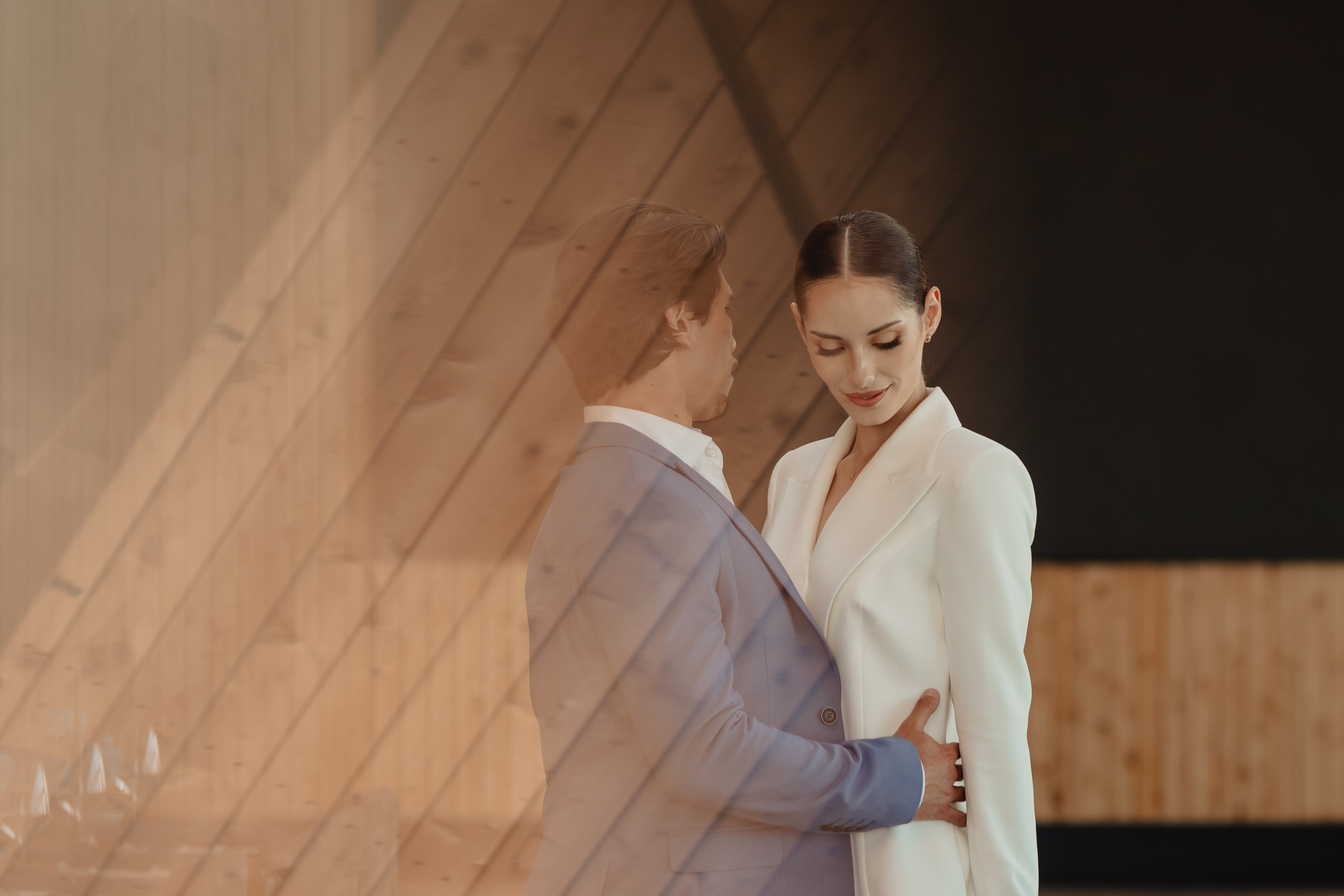 Styled shot at The Barn, Cluj. Fotograf de nunta — documenting your love story with a touch of editorial — wedding photographer