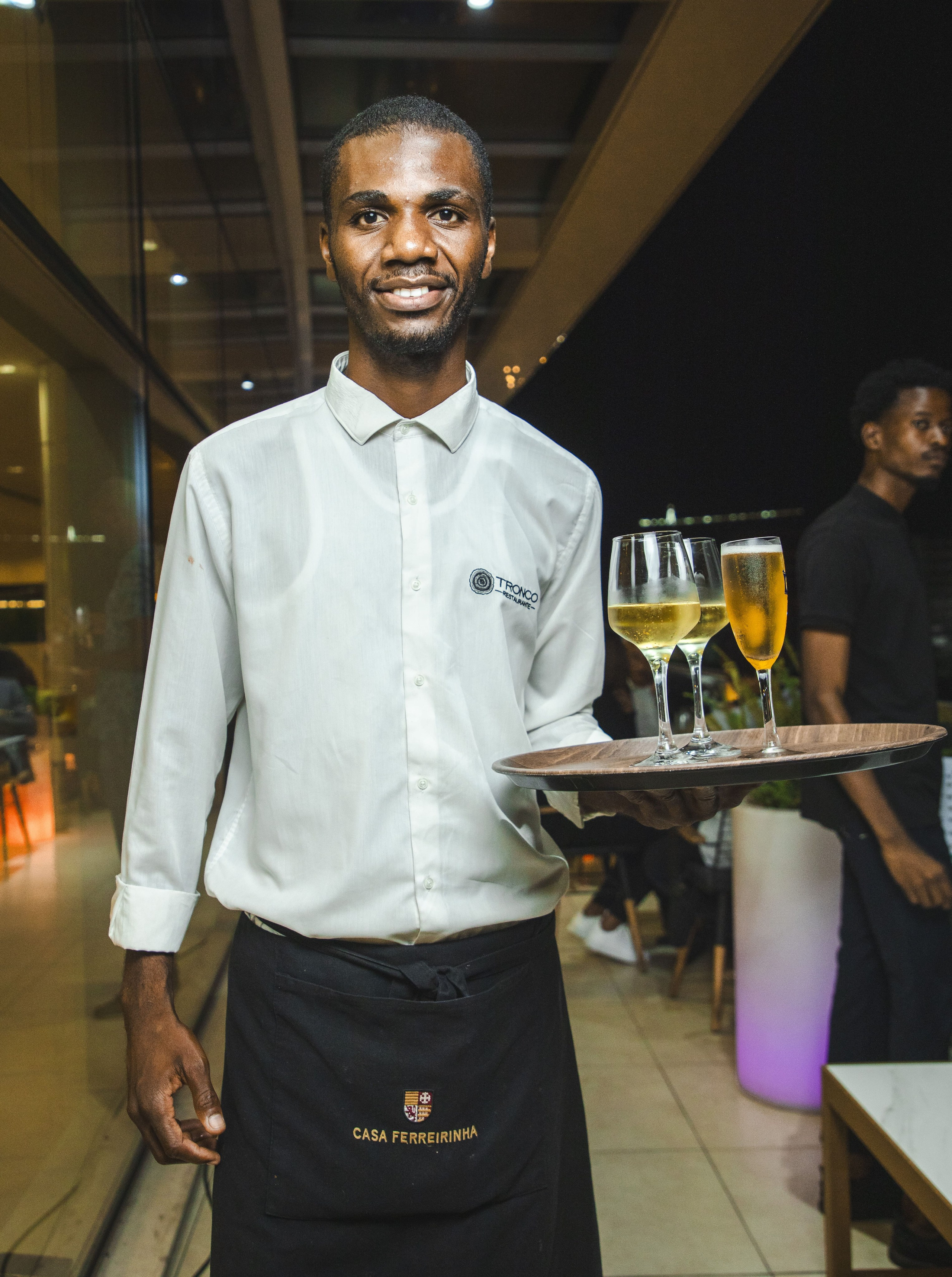 O Tronco — Restaurante e Sky lounge