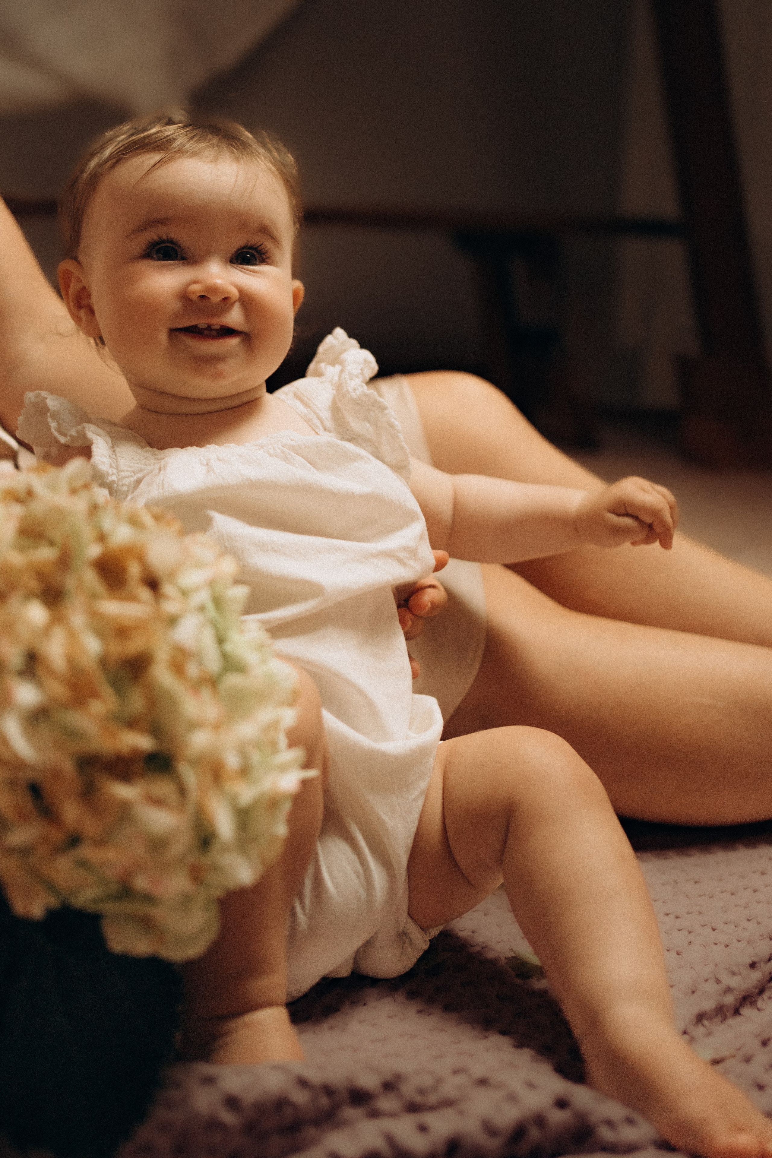 Julia & Grace. Family photographer in Helsinki, Victoria Guadagno