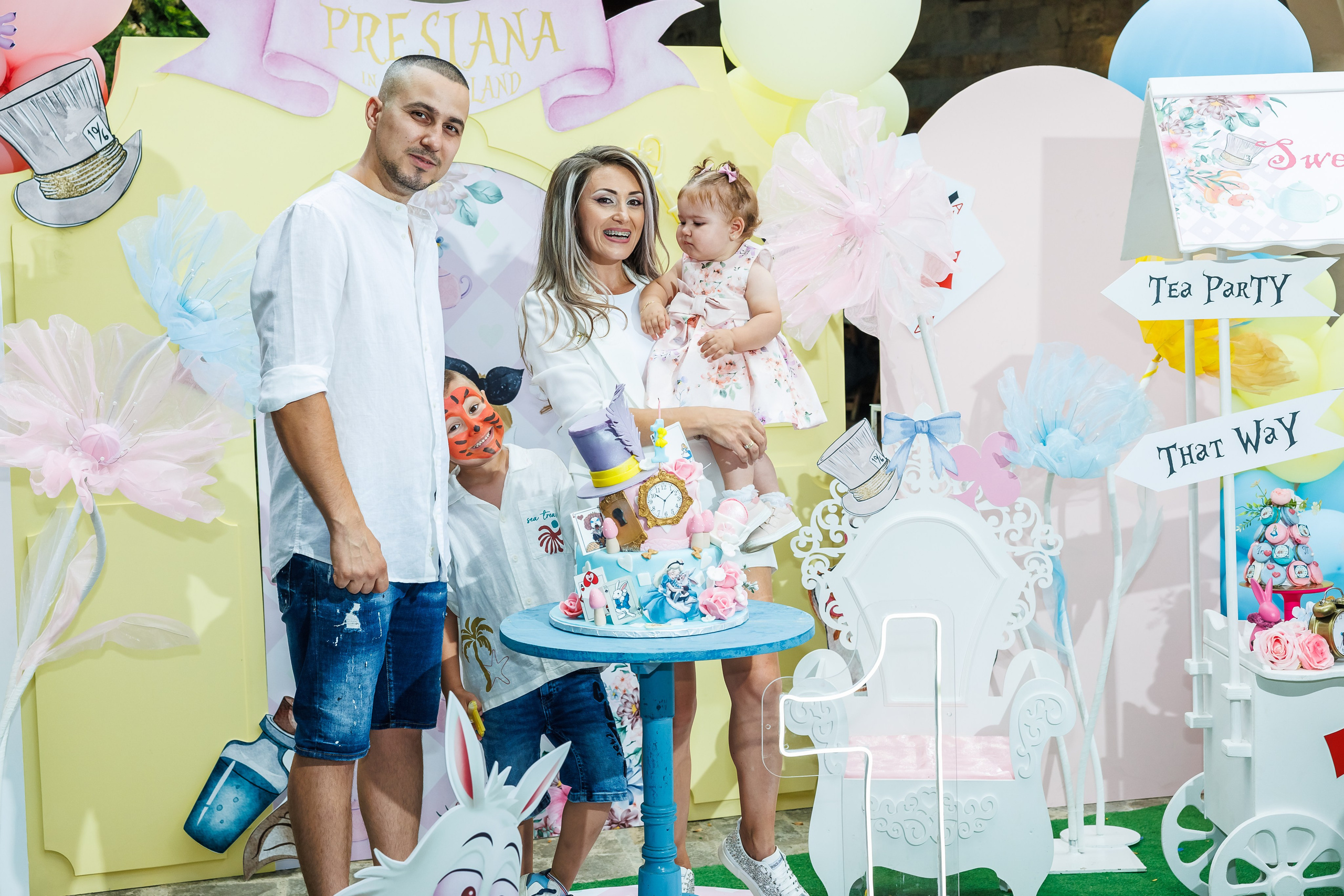 Честит 1 Рожден Ден. Фотограф Ирина Йотова