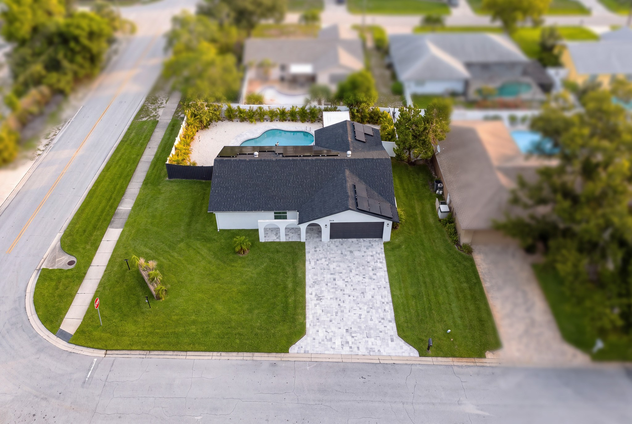 Airbnb: Real Estate 01. Welcome to my video and photo world!