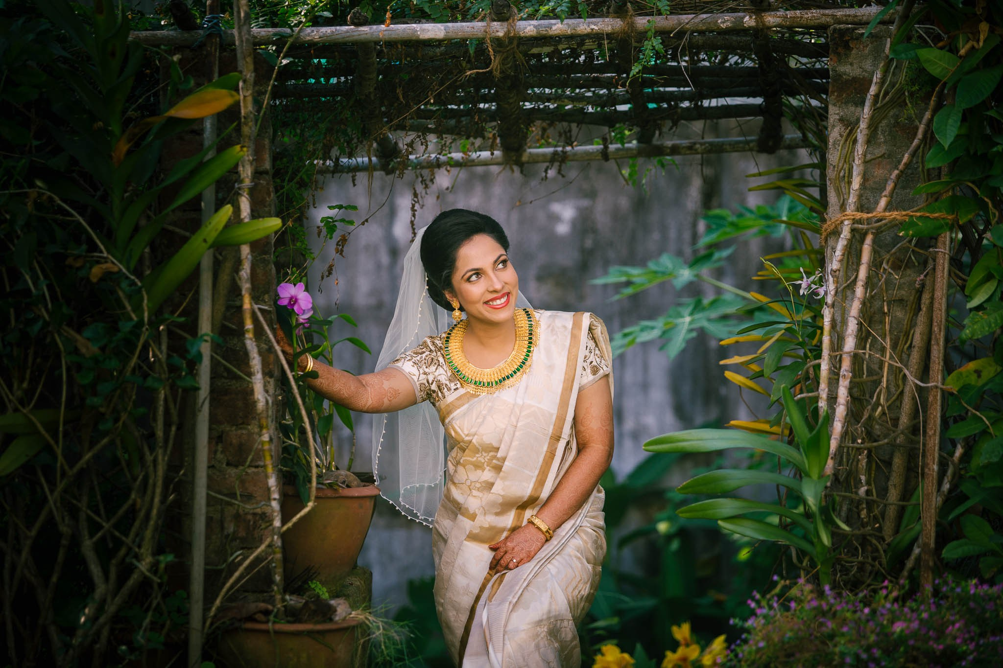 Candid Wedding Photography in Bangalore, India & Sri Lanka | ONEIRO