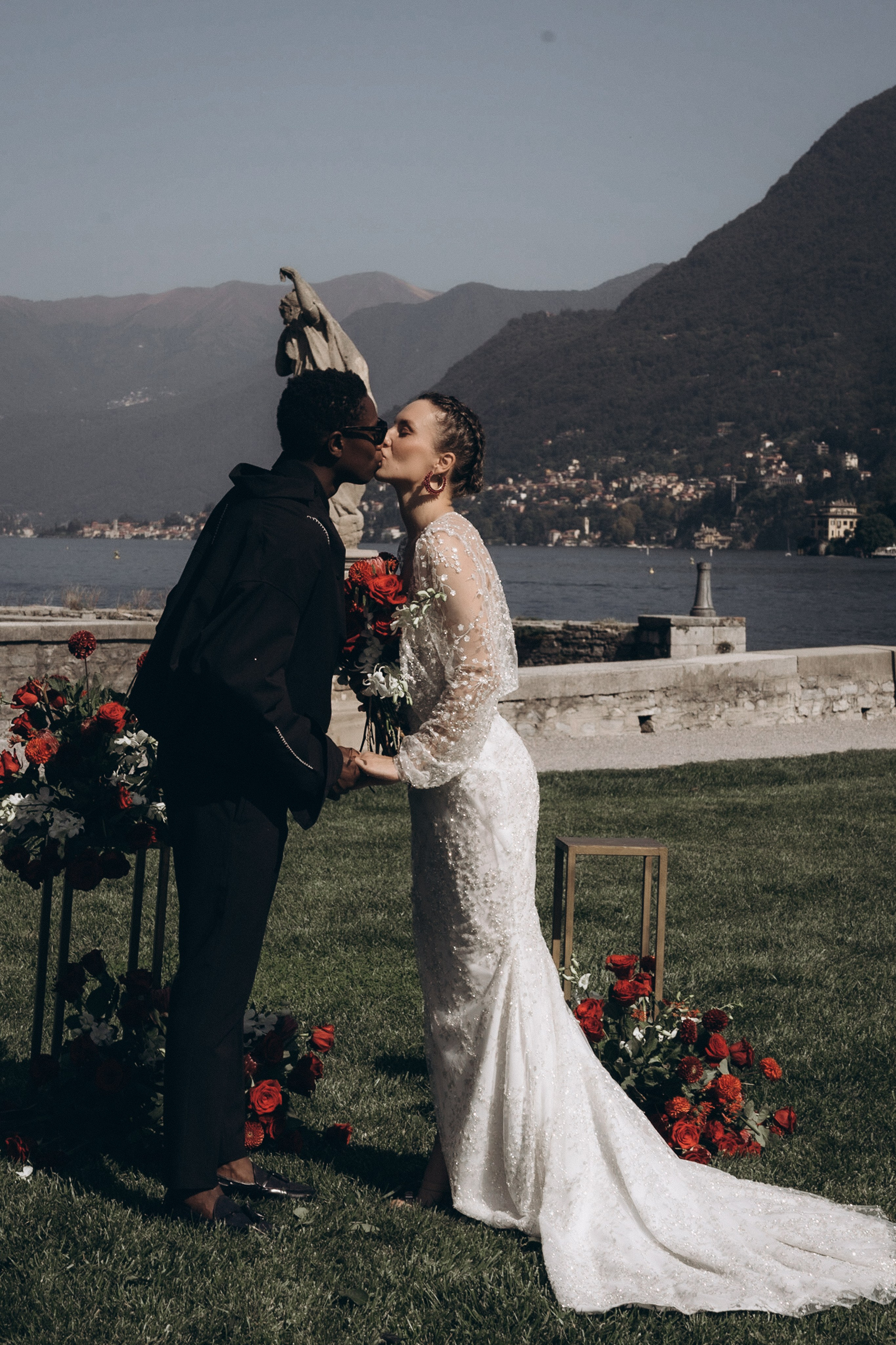 IRINA & AMED • LAKE COMO. PHOTOGRAPHER IN ITALY