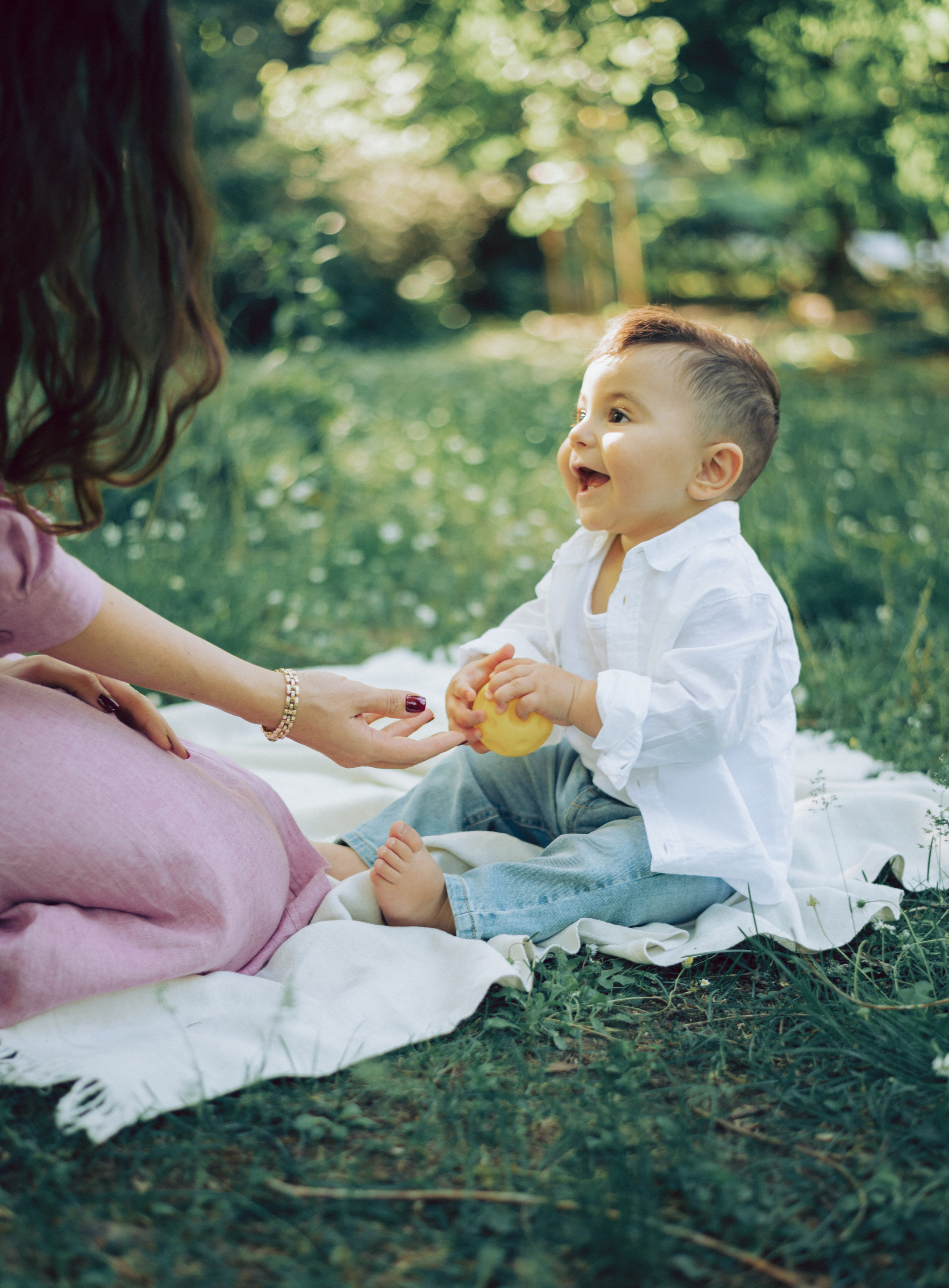 Nassib Maryam & Alexander in Milan. AnaMilanoFoto | Couple & Wedding Photographer in Milan