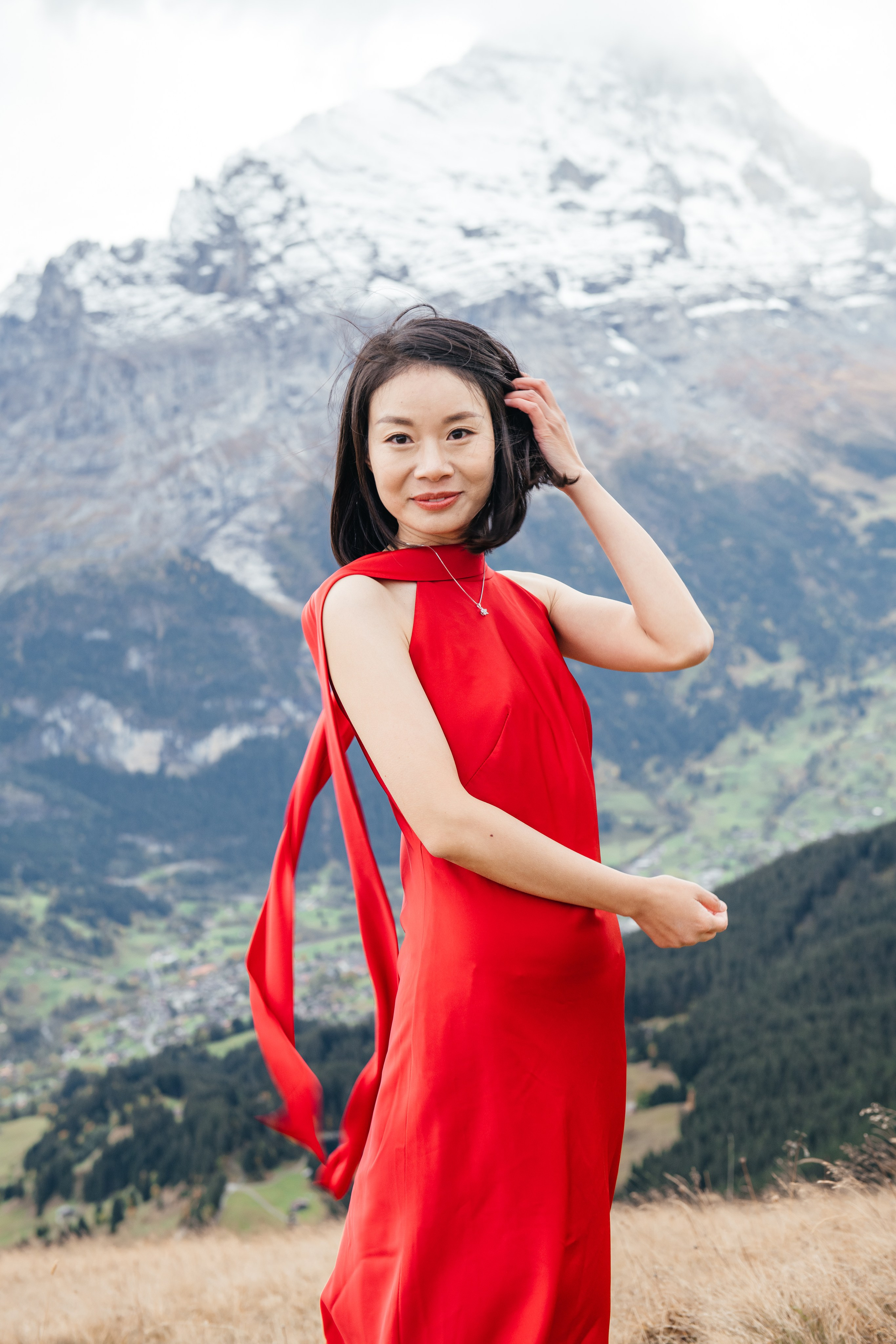 Kaiwen & Xiaoming Grindelwald, Switzerland. I am Elena Altendorfer. Wedding photographer in Zurich and Switzerland