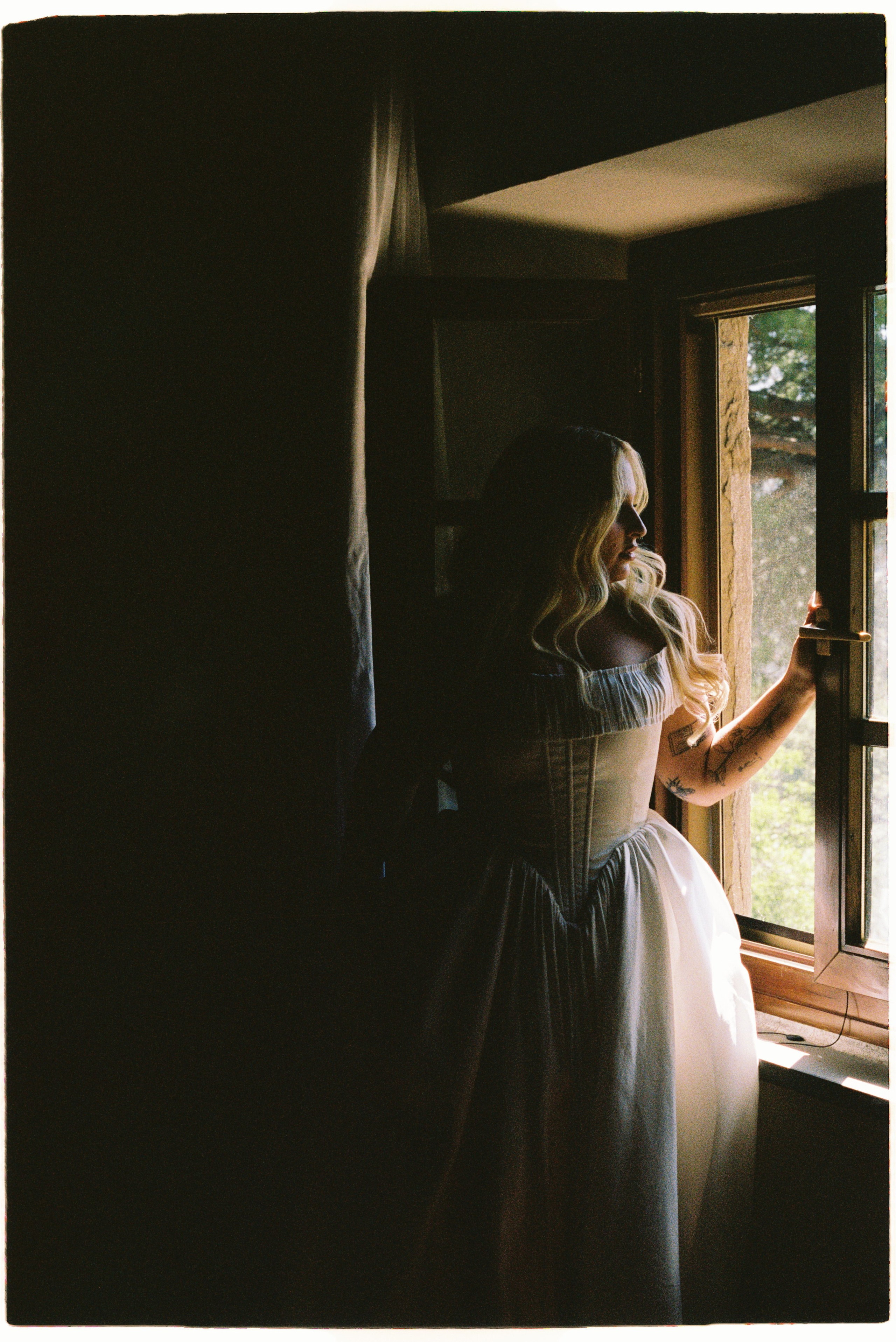 Sara Luca | Digital+Film wedding Photographer | Italy and Europe