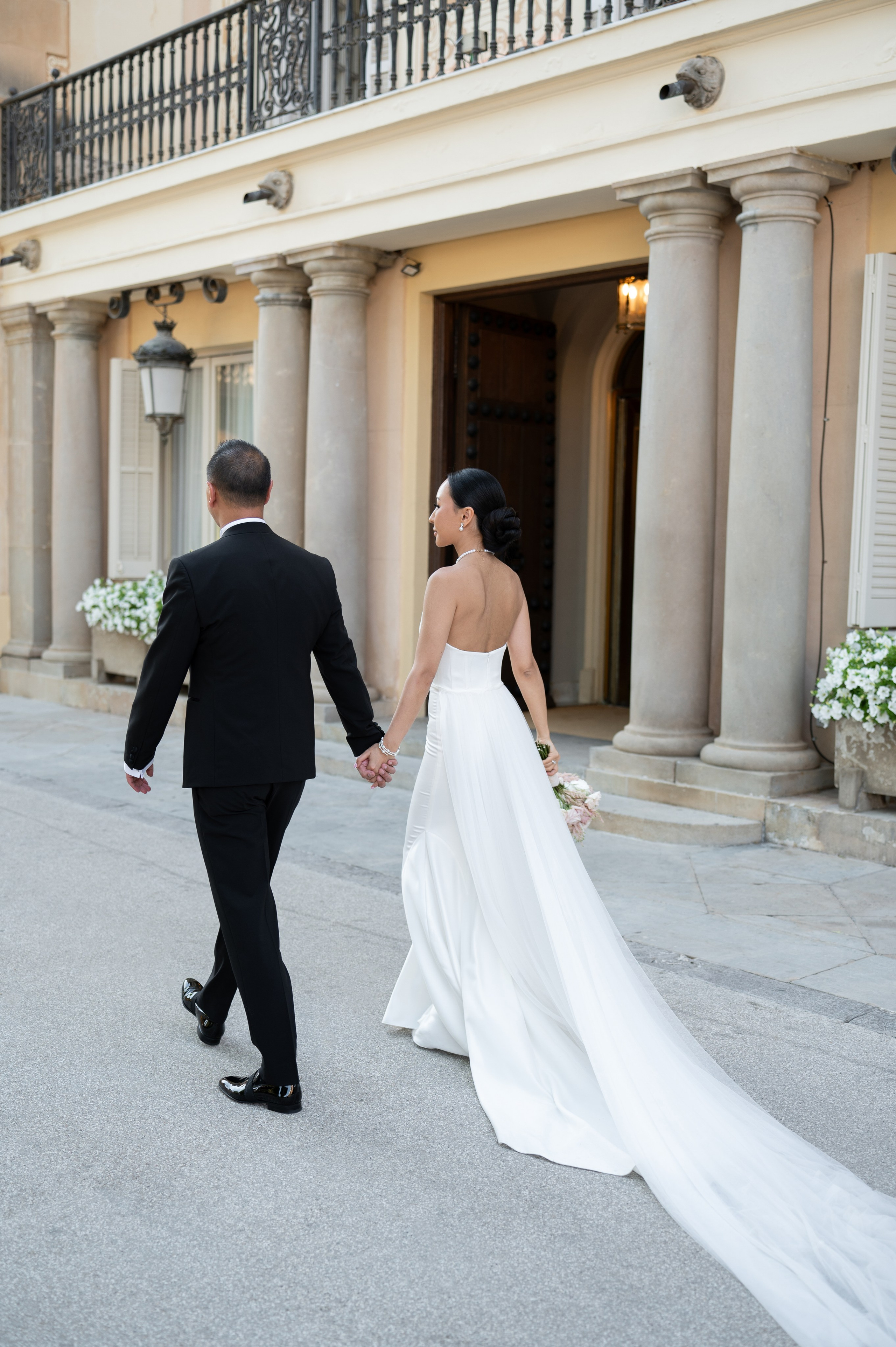 Zhazira & Eugene. Wedding photographer in Spain