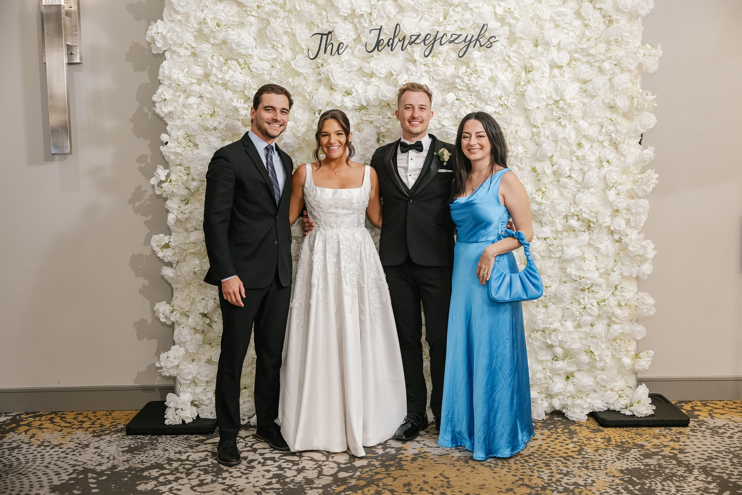 09.06.2025 Wedding. Wedding family event photographer in Chicago Nick Yushevich