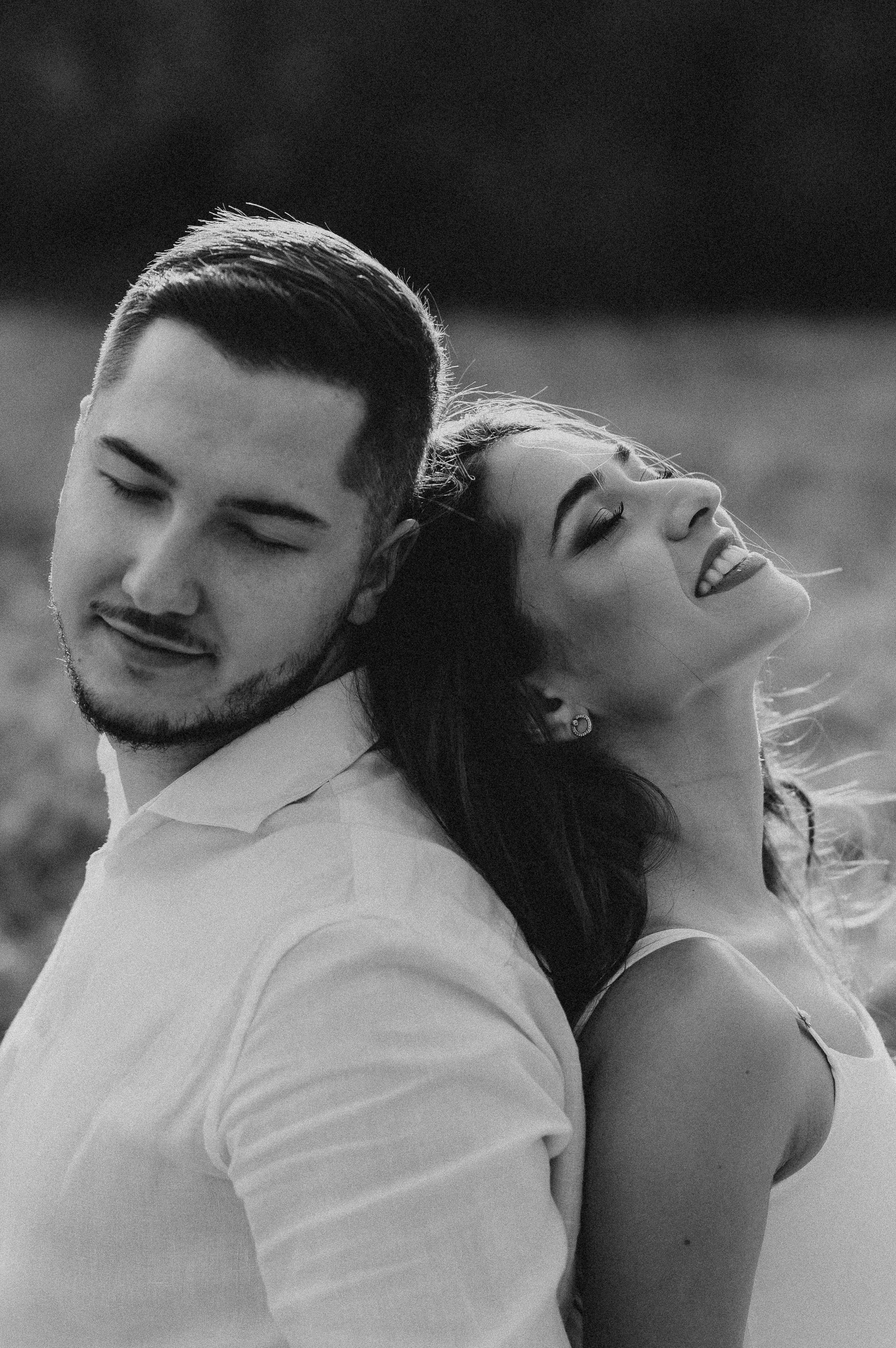 Sedinta foto save the date la apus. Proud Vision Weddings | Wedding Photography & Film — Servicii profesionale Foto Video Nunta Iasi