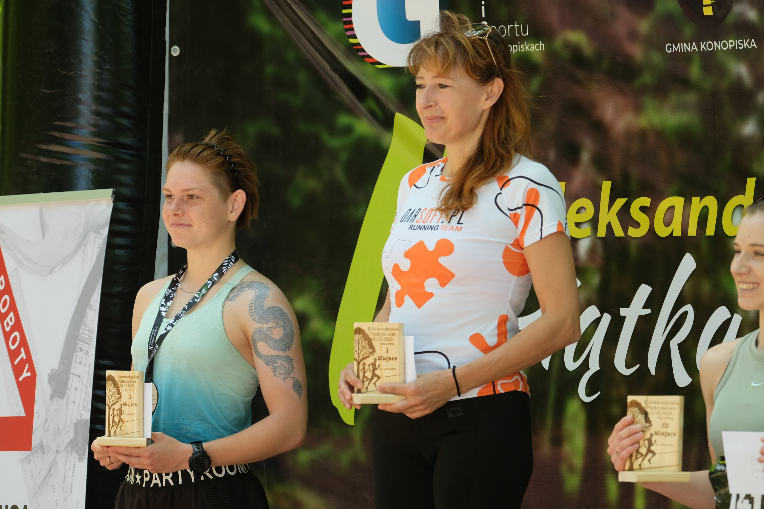 Aleksandryjska Piątka po lesie. Main