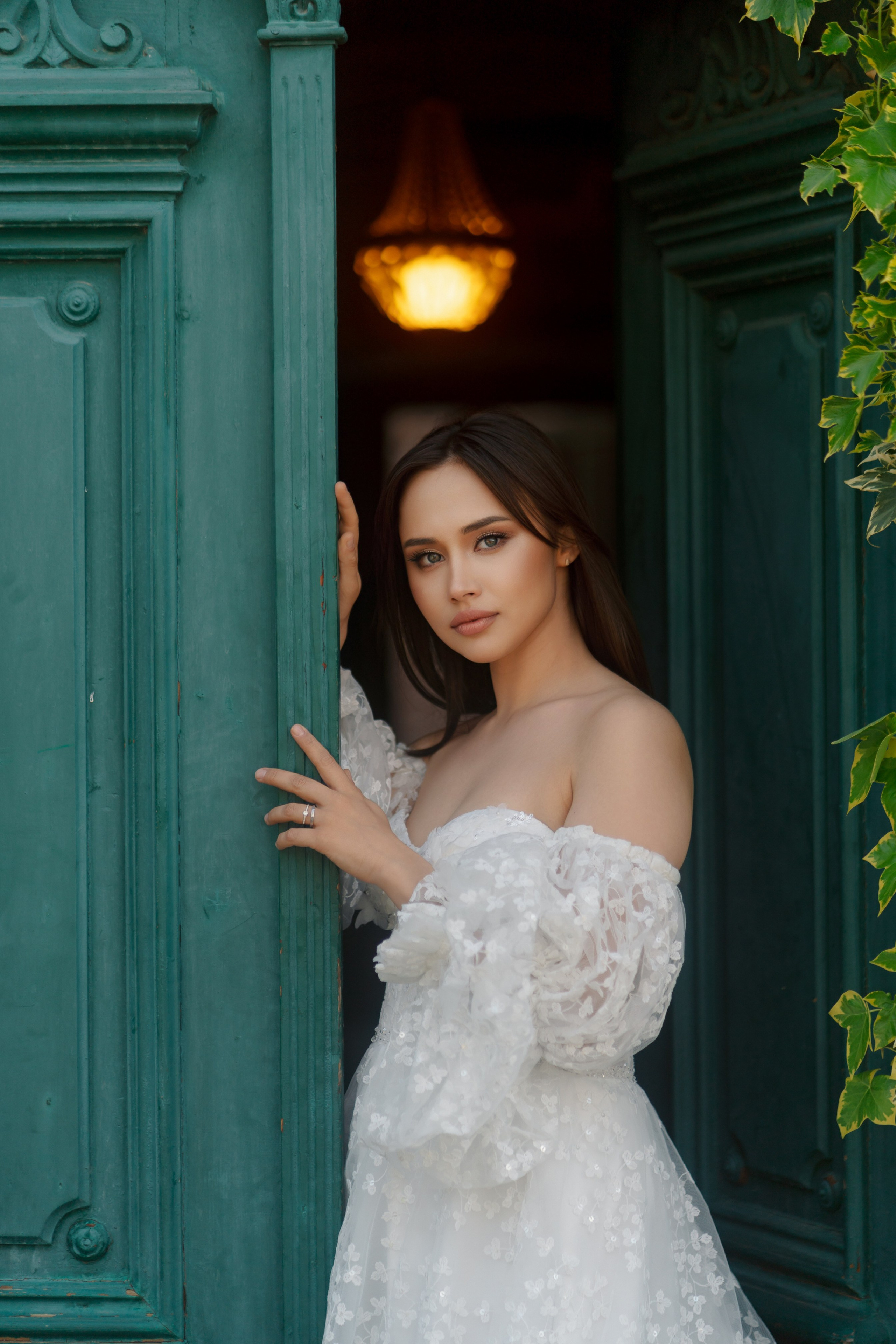 Whispers of Love: Thomas & Violeta's Wedding. Raw Studio: Capturing Elegant weddings accross Europe