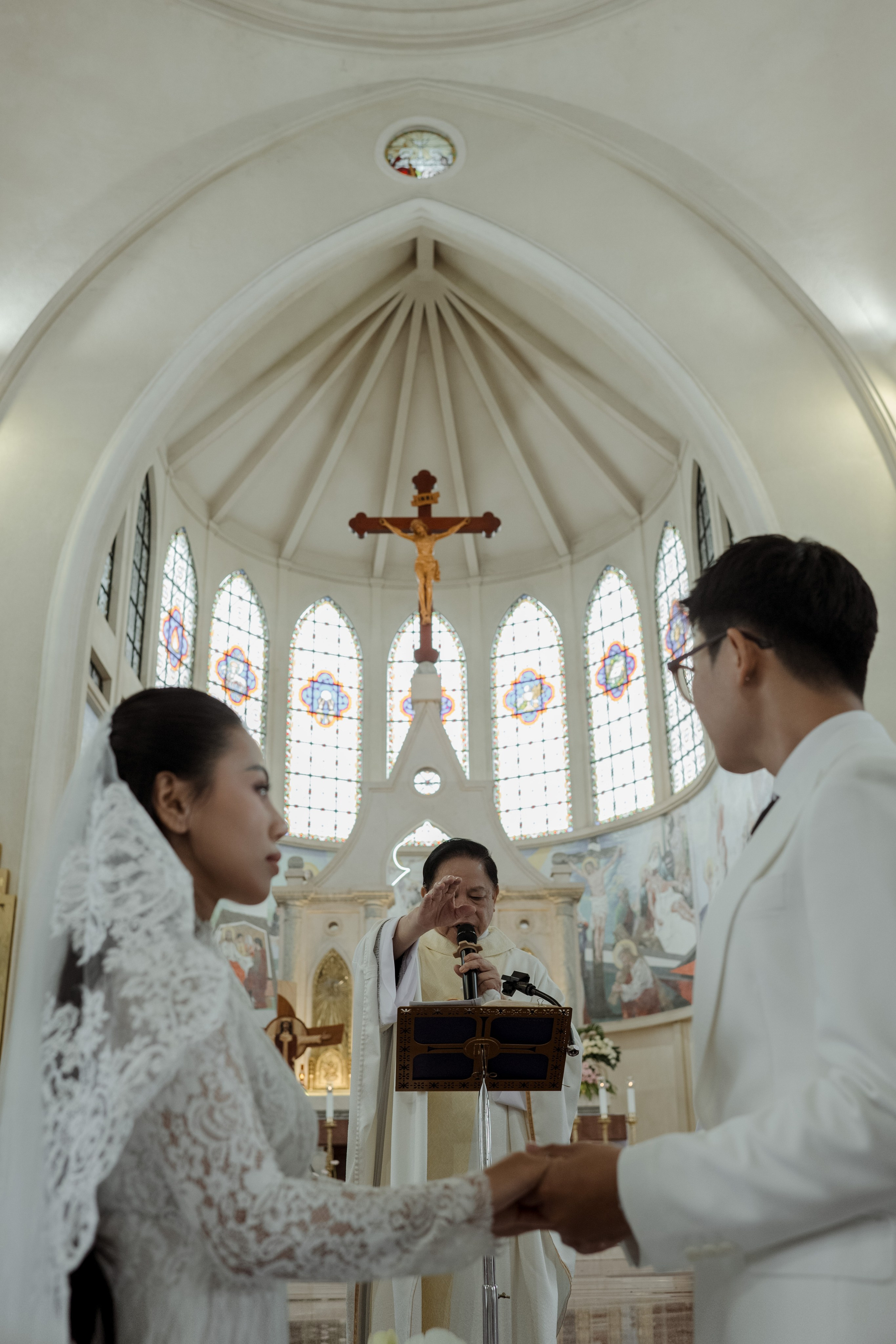 Man + Thu | Photojournalism. BenColor Studio