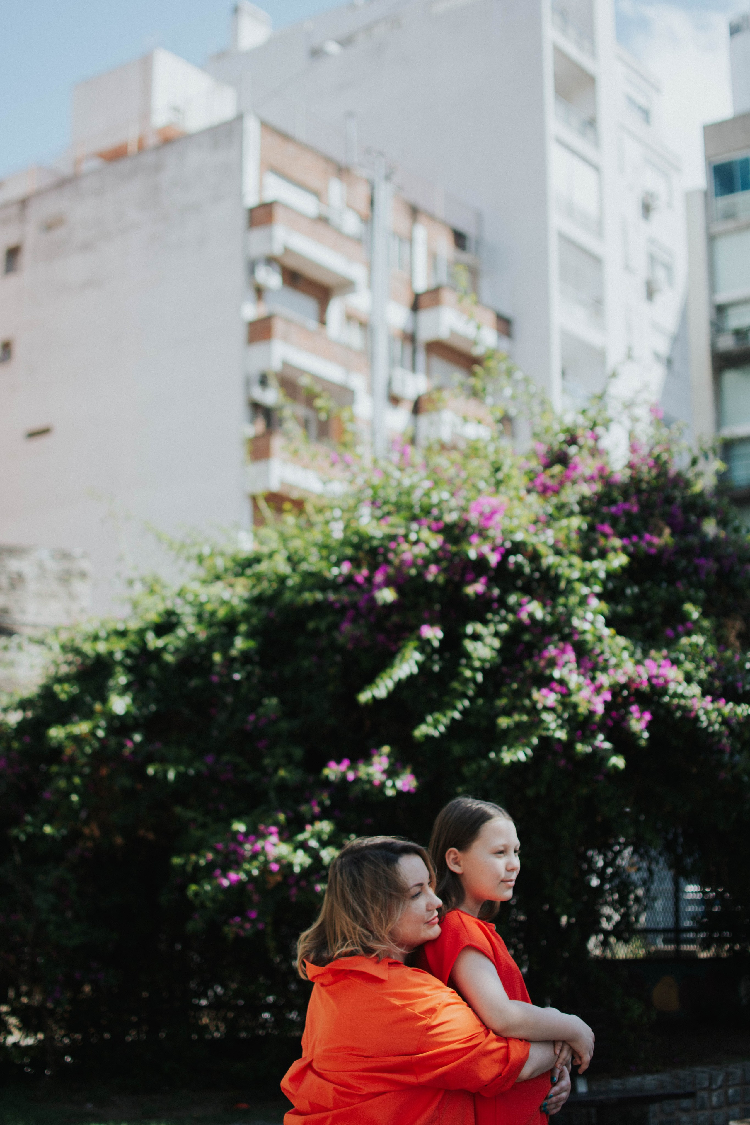 Mother and daughter. Buenos Aires. Photography. Photographer @elmirkami in the city of Buenos Aires